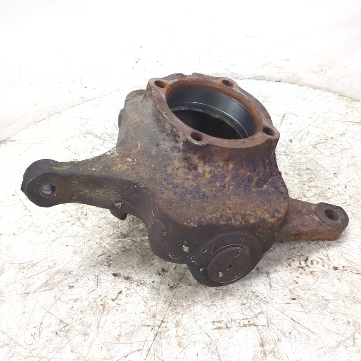 99 2000 2001 2002 Ford F450 F550 Steering Knuckle Spindle Front Driver Left 4x2