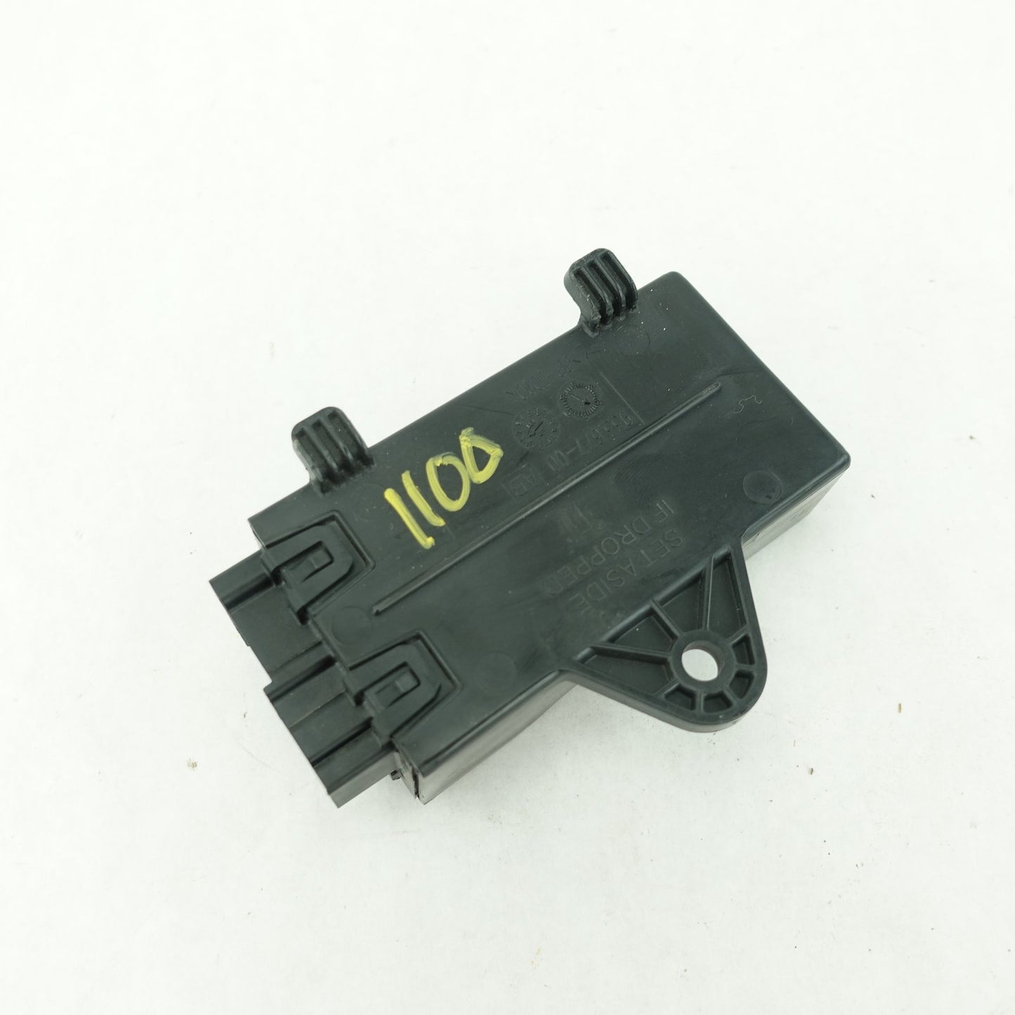 2015 2016 2017 2018 2019 2020 Ford F150 Rear Seat Heated Control Module