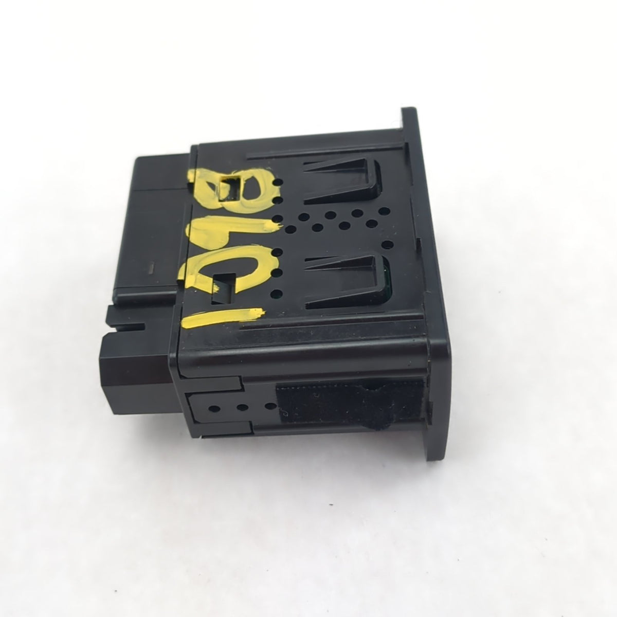 2016 2017 2018 2019 Ford F150 Media Interface Module USB SD AUX Input