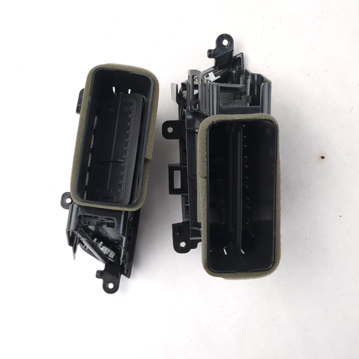 2014 2015 2016 2017 2018 Silverado Sierra Dash Center Heat AC Air Vent Louver