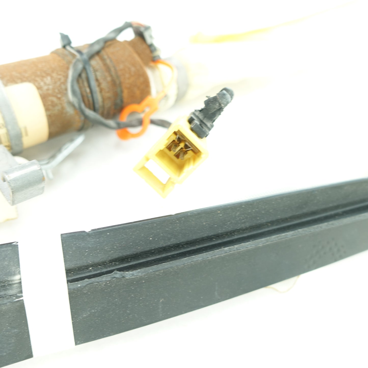 Escalade ESV Suburban Yukon XL Roof Curtain Airbag Air Bag Driver Left Front 2007 2008 2009 2010 2011 (Copy)