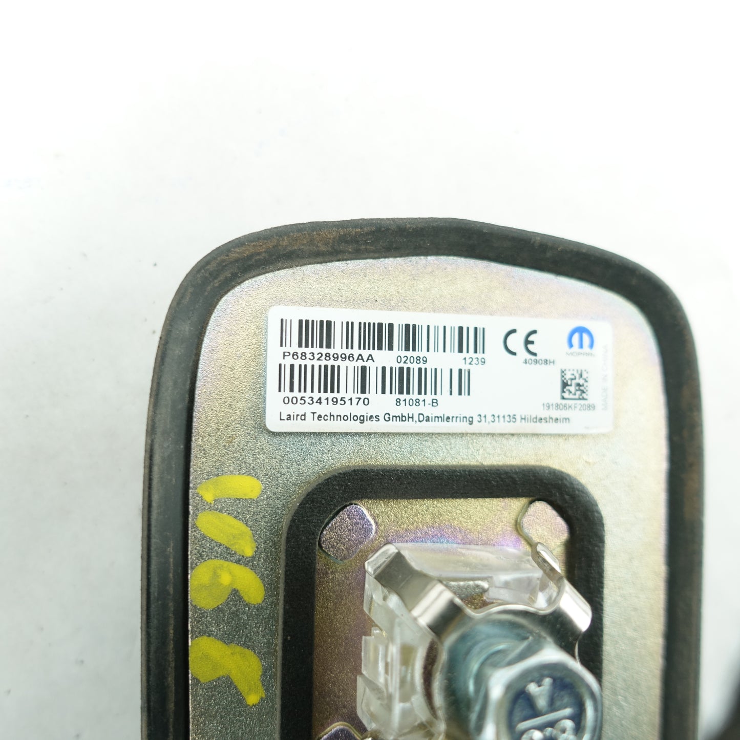 2013 2014 2015 2016 2017 2018 2019 2020 2021 2022 Ram 2500 3500 Roof Antenna