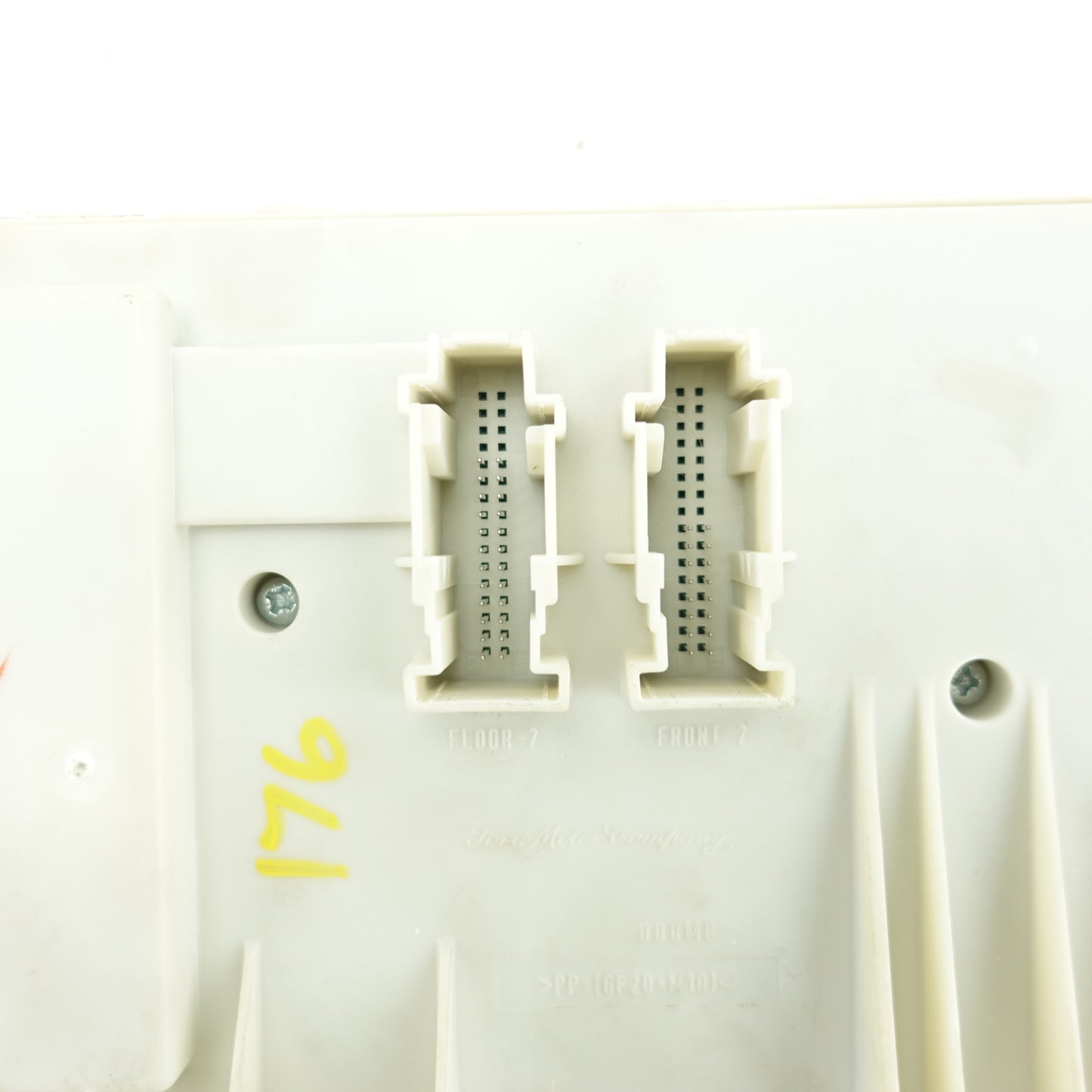 2007 2008 2009 Mazda 3 BCM Body Control Module Fuse Junction Box