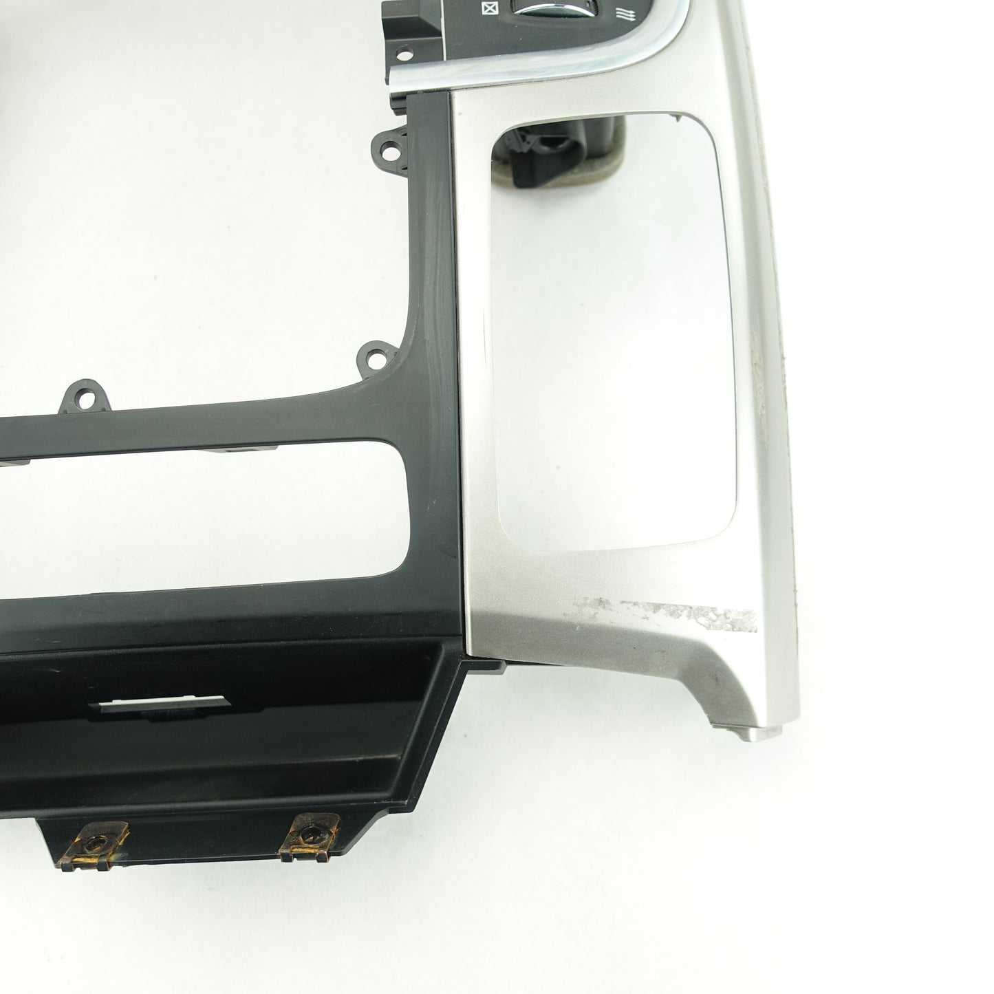 2013 2014 2015 2016 Ram 1500 2500 3500 Radio Center Dash Trim Bezel Air Vent