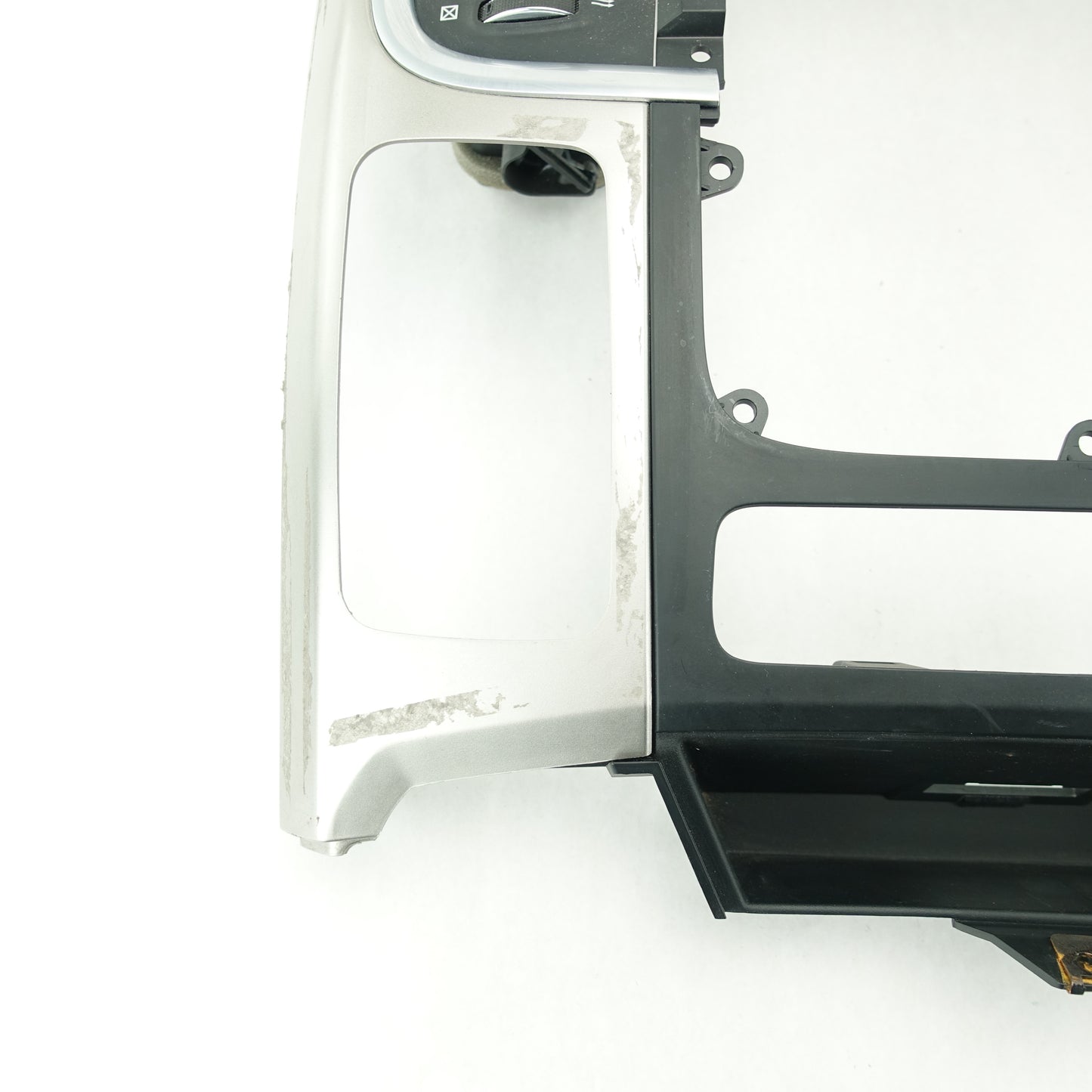 2013 2014 2015 2016 Ram 1500 2500 3500 Radio Center Dash Trim Bezel Air Vent