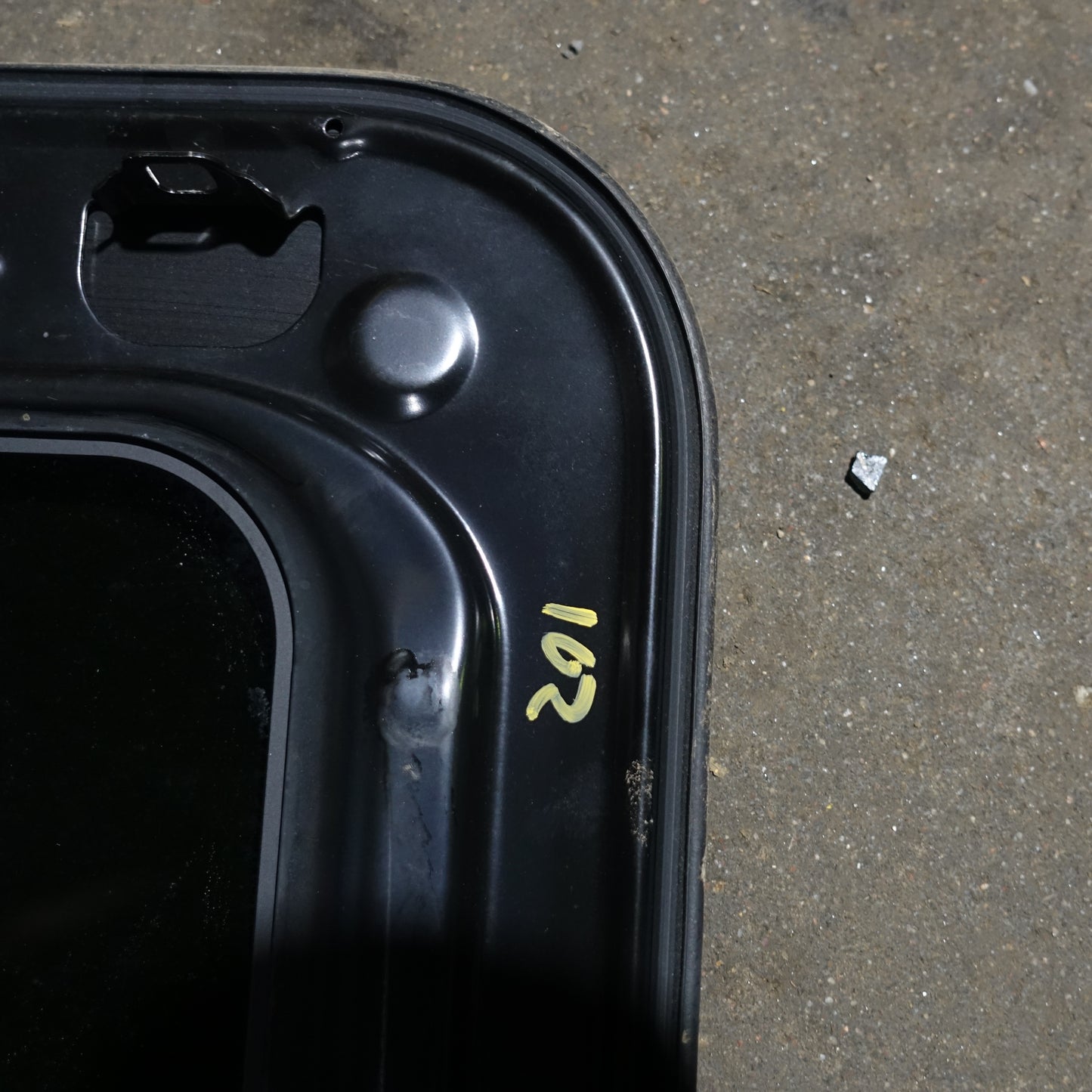 2004 2005 2006 2007 2008 2009 Mazda 3 Sunroof Sun Moon Roof Glass