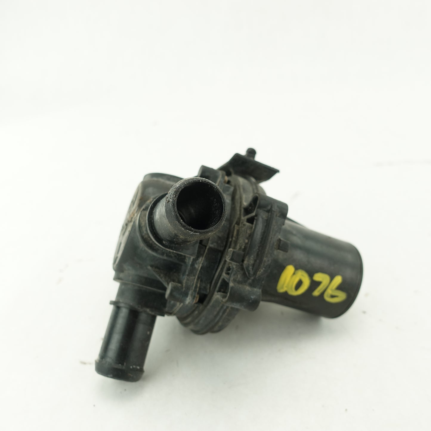 2014 2015 2016 2017 2018 Ram 1500 3.0 Diesel 3 Way Coolant Antifreeze Valve