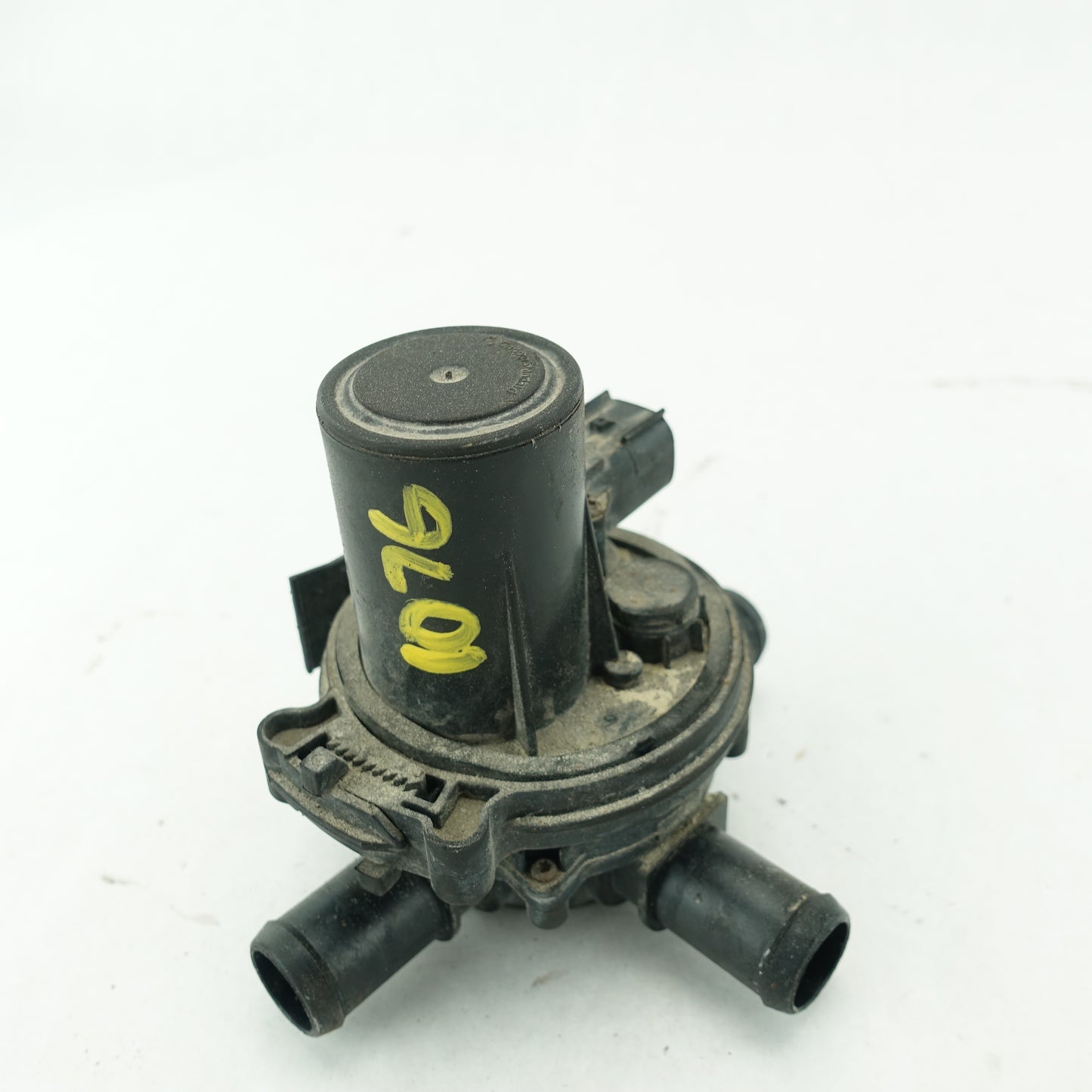 2014 2015 2016 2017 2018 Ram 1500 3.0 Diesel 3 Way Coolant Antifreeze Valve