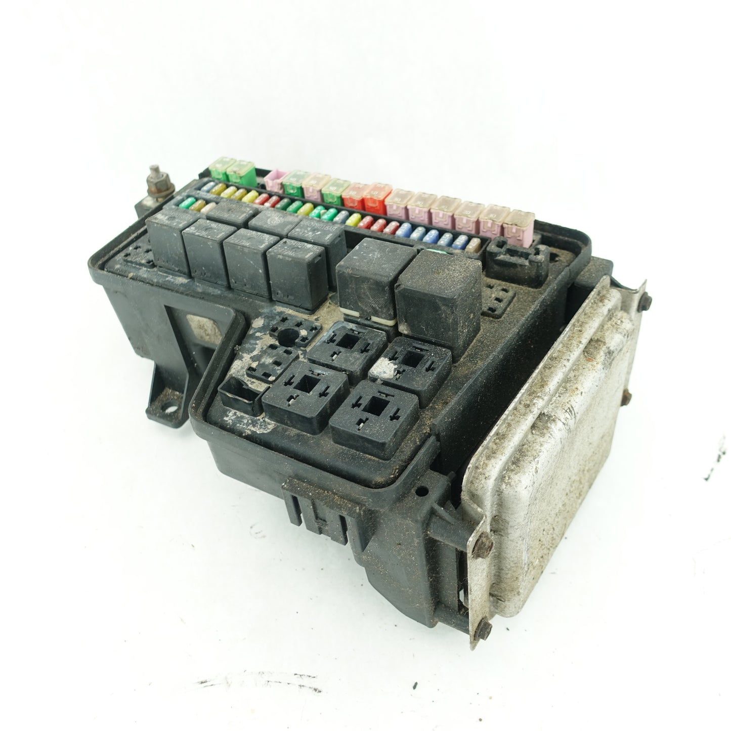 Damage 2003 Dodge Ram 2500 3500 5.9L Engine Fuse Junction Box