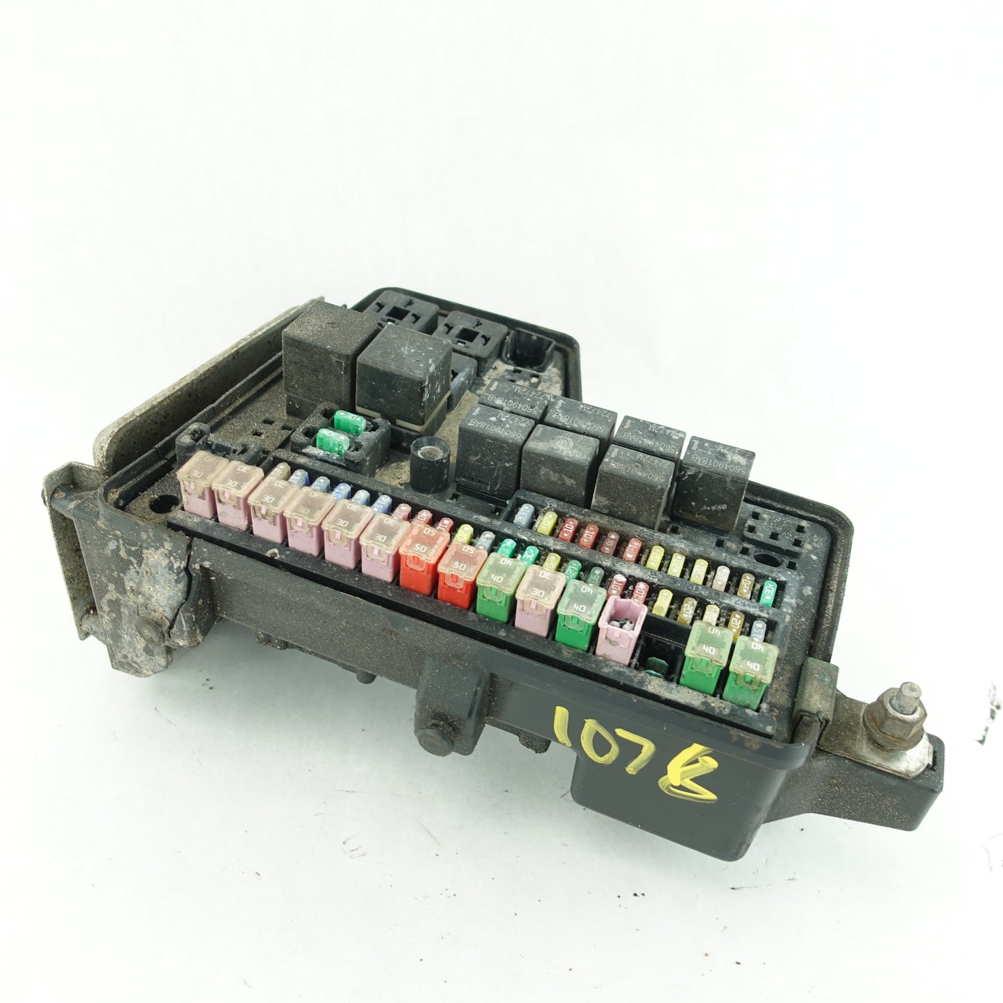 Damage 2003 Dodge Ram 2500 3500 5.9L Engine Fuse Junction Box