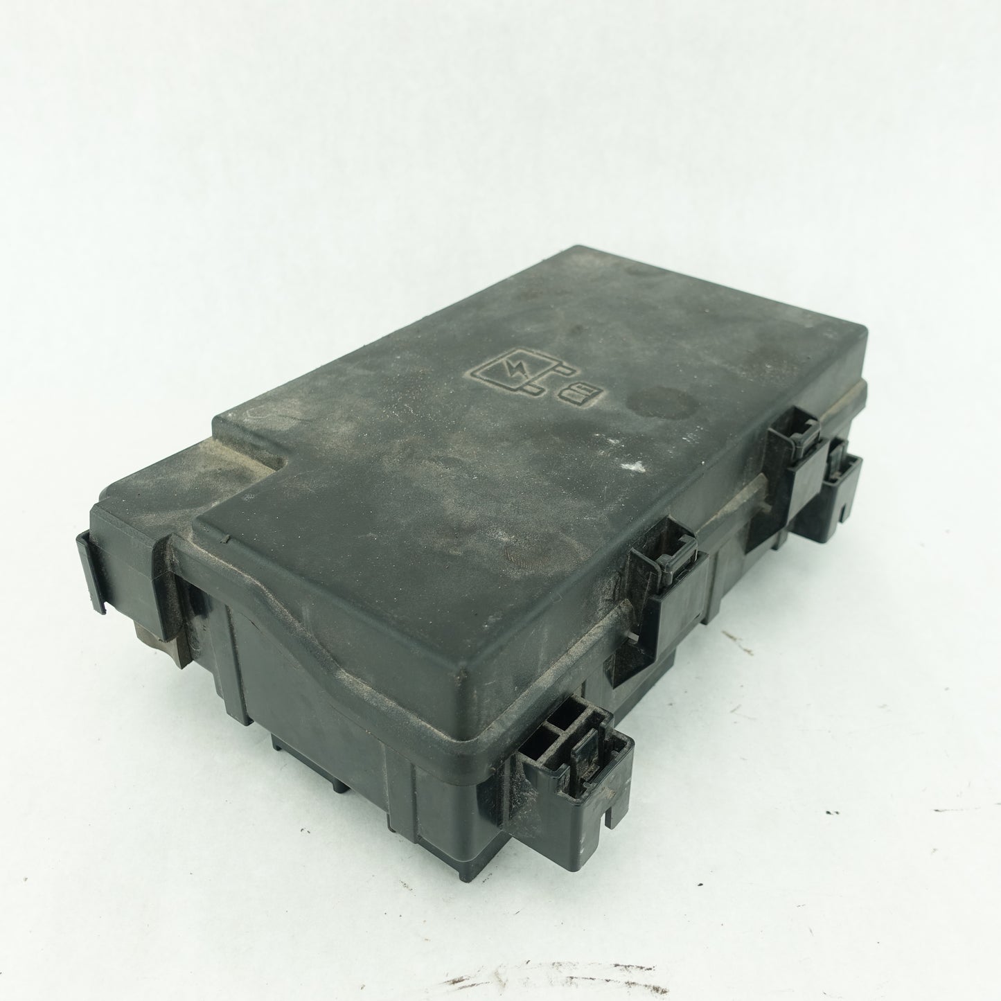 Damage 2016 2017 2018 Ram 1500 3.0L Diesel Power Distribution Engine Fuse Box