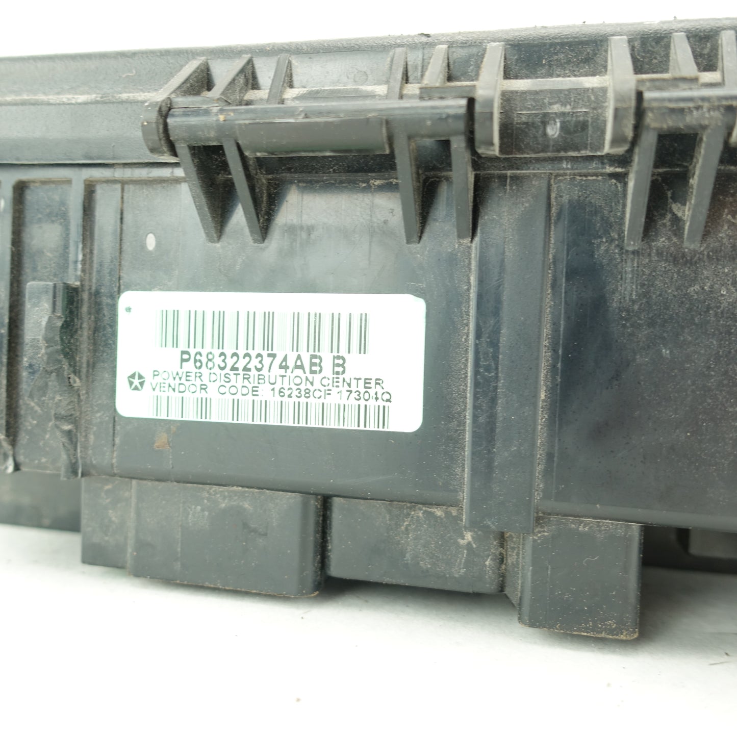 Damage 2016 2017 2018 Ram 1500 3.0L Diesel Power Distribution Engine Fuse Box