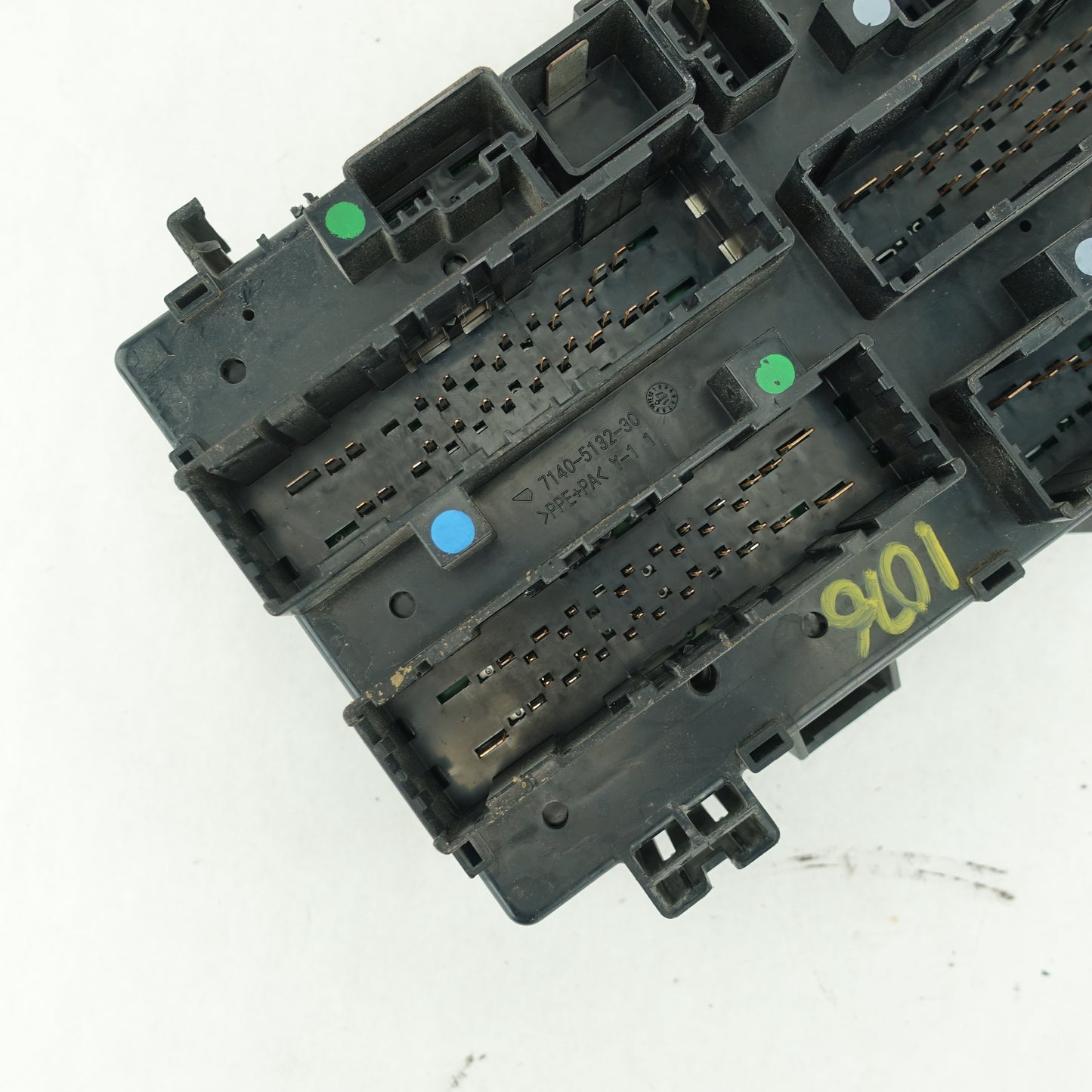 Damage 2016 2017 2018 Ram 1500 3.0L Diesel Power Distribution Engine Fuse Box
