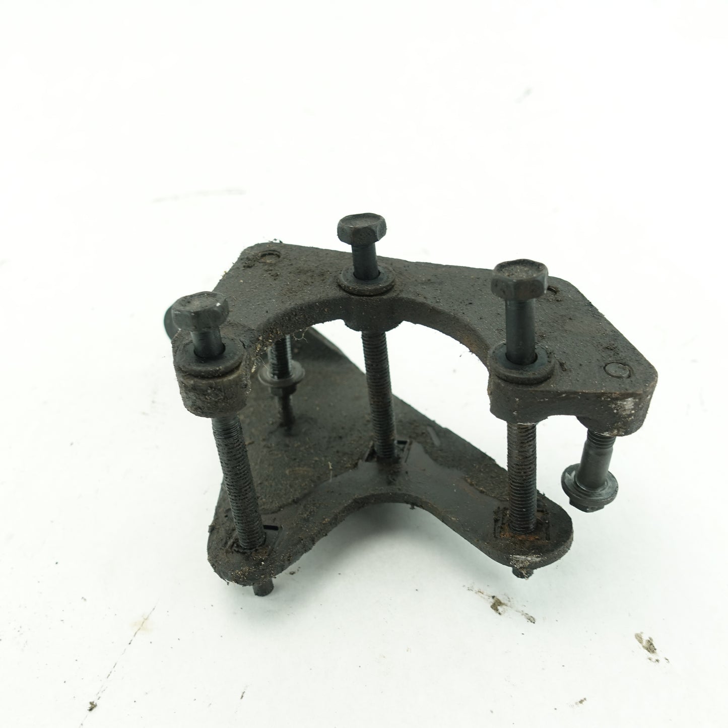 2003 2004 2005 2006 Dodge Ram 2500 3500 5.9L Power Steering Pump Bracket Mount