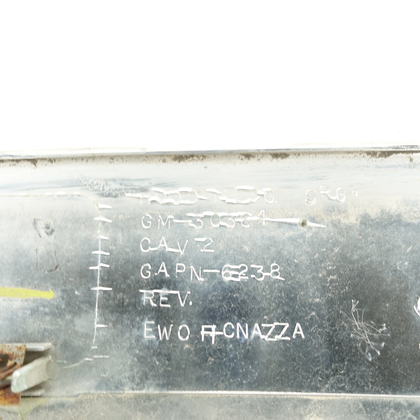 2007 2008 2009 2010 2011 GMC Acadia Hood Chrome Molding Trim Panel