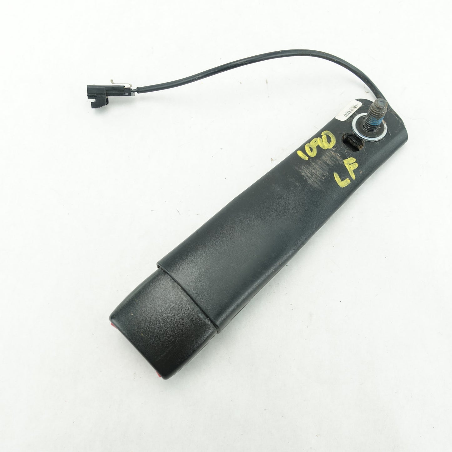 2006 Pontiac Torrent Driver Left Front Seat Belt Buckle