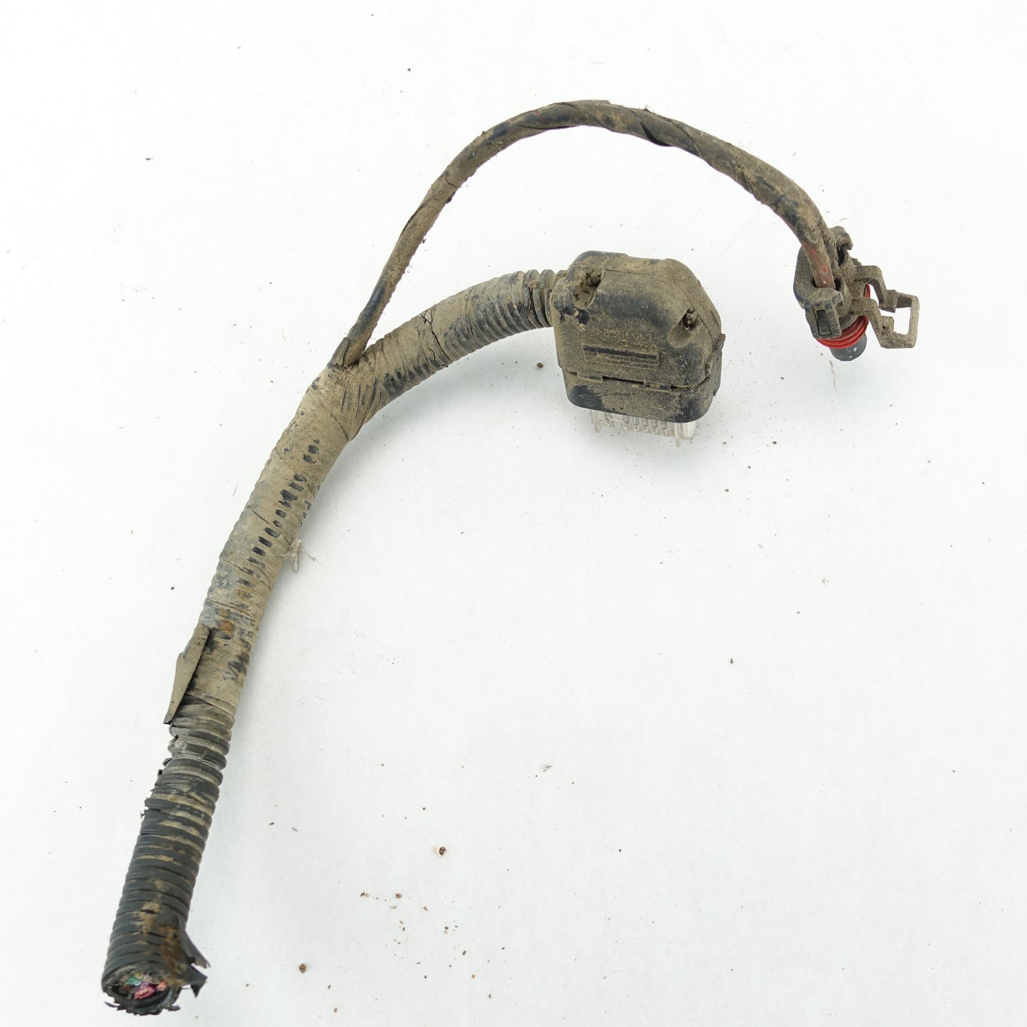 2003 2004 Silverado Sierra 1500 ABS Anti-Lock Brake Part Pump Pigtail Wire Plug