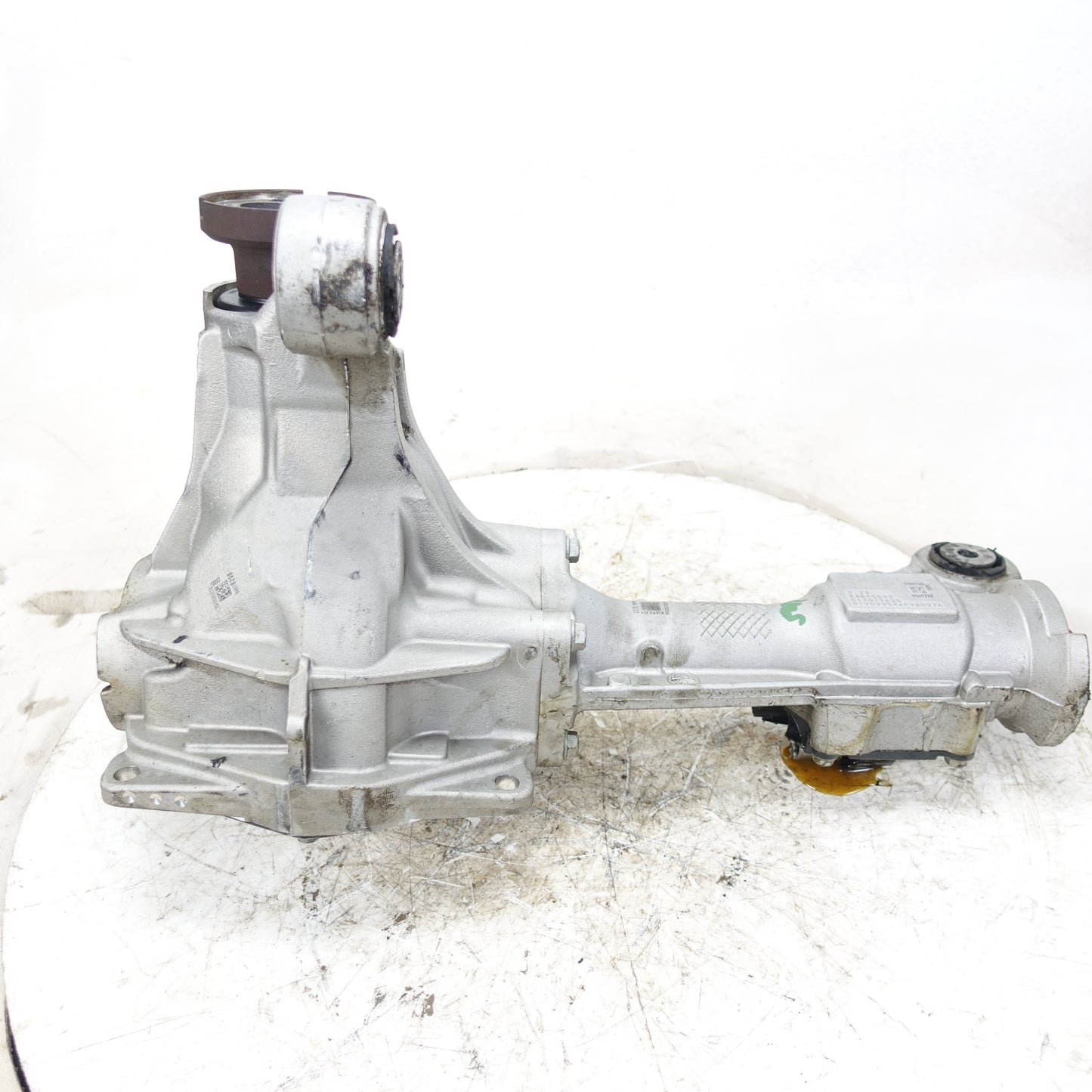 Damage 2021 Silverado Sierra 1500 Front Carrier Differential 3.23 Ratio GU5 SU5