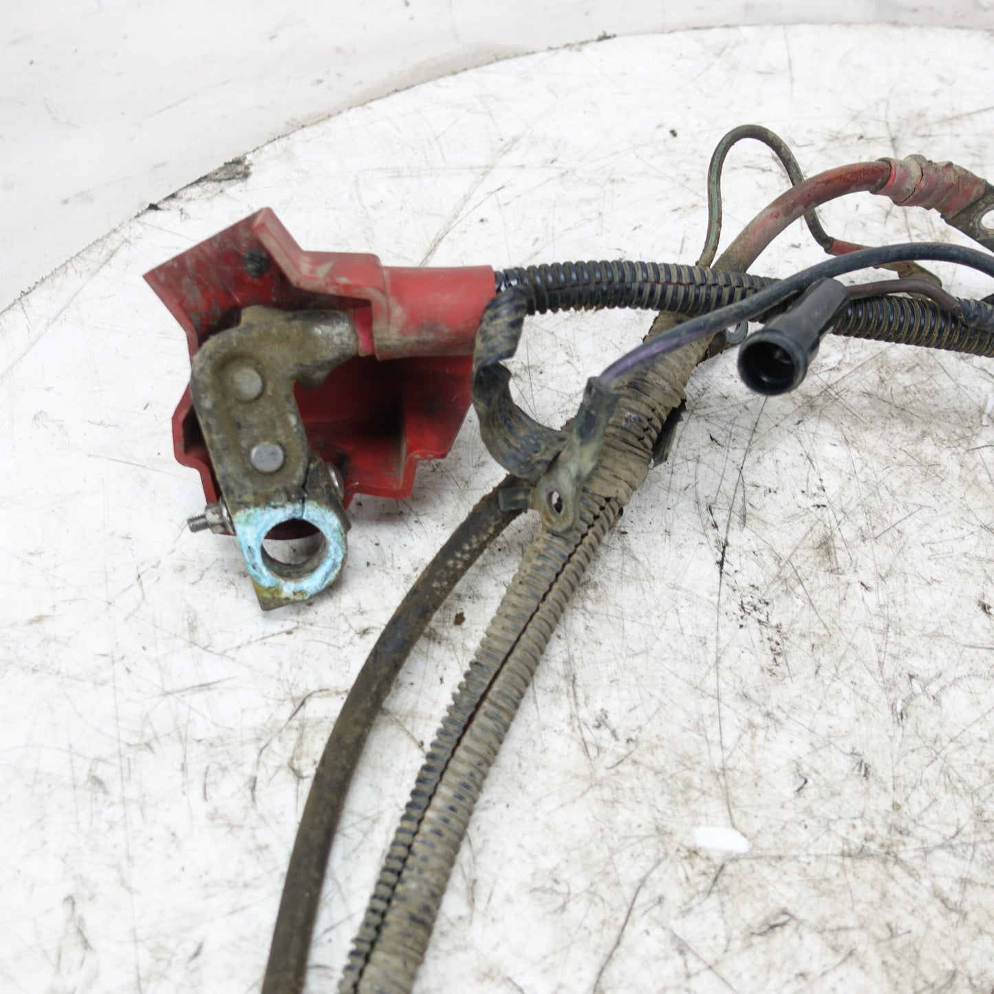 2009 Ford F550 6.8L V10 Positive Negative Battery Cable Wire