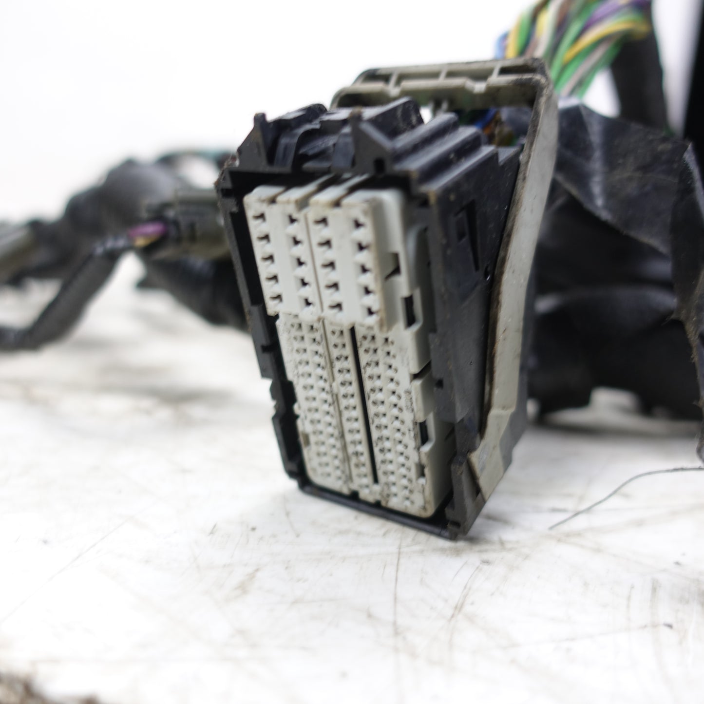 Damage 2013 2014 2015 Ford Taurus 3.5L Turbo Engine Wire Harness