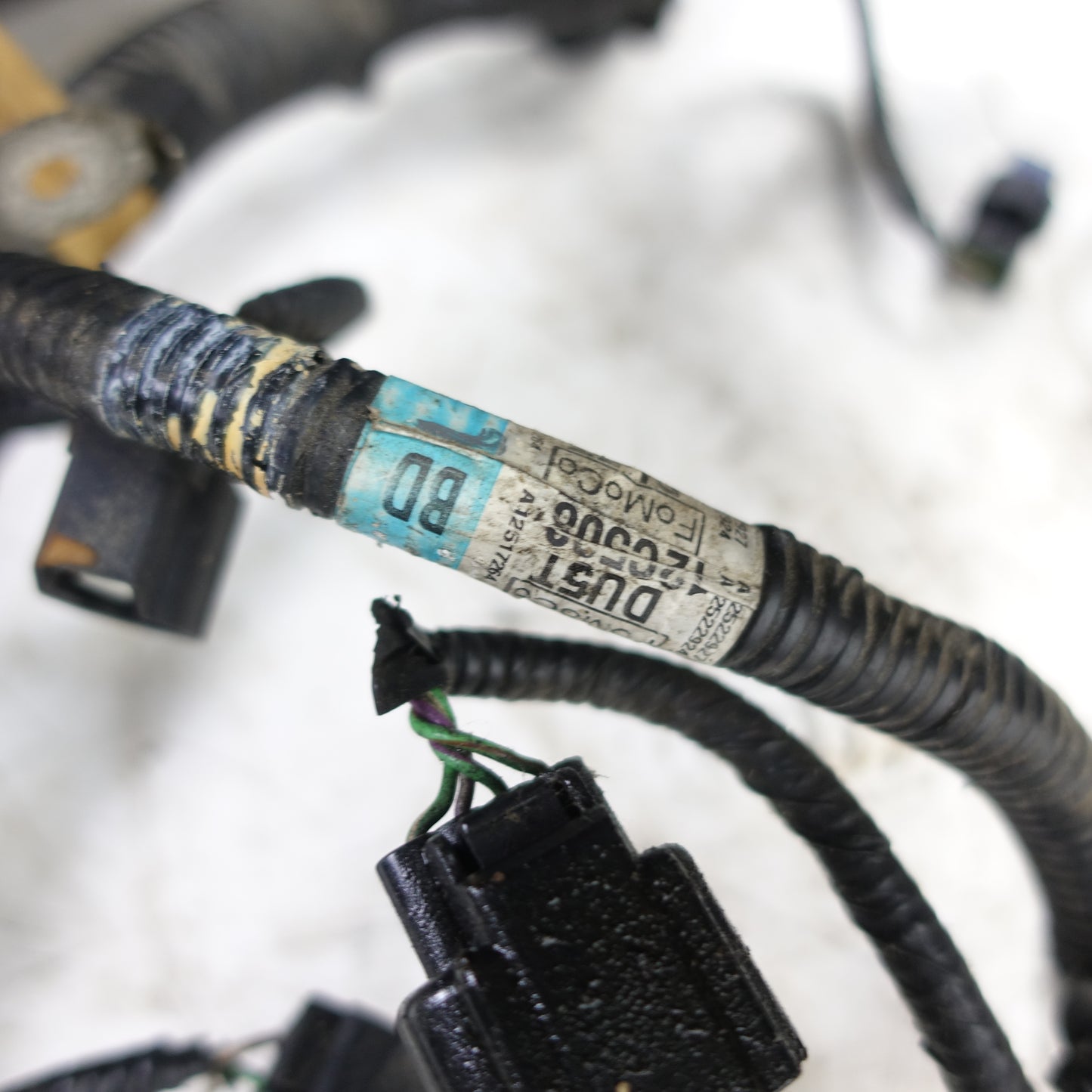 Damage 2013 2014 2015 Ford Taurus 3.5L Turbo Engine Wire Harness