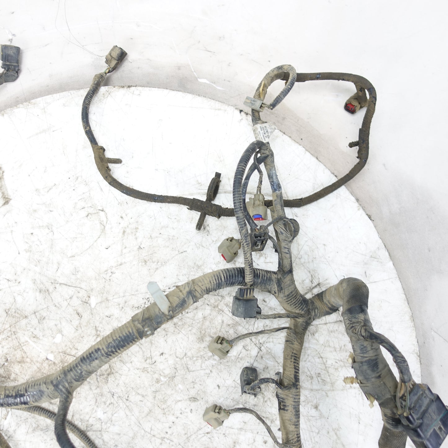Damage 2009 Ford F550 6.8L V10 Engine Wire Harness