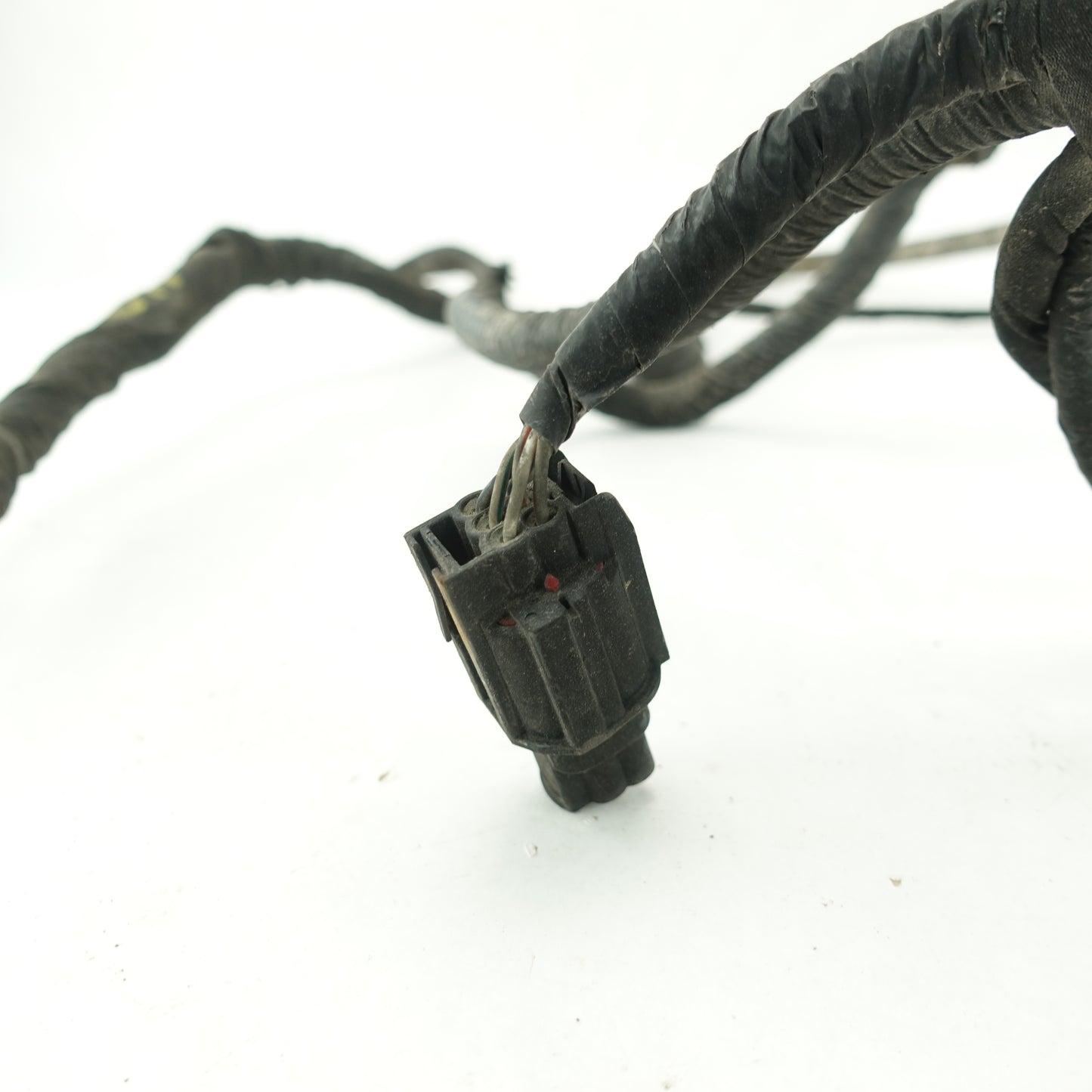 2016 Ram 1500 Rear Frame Taillight Pigtail Wire Plug Pig Tail