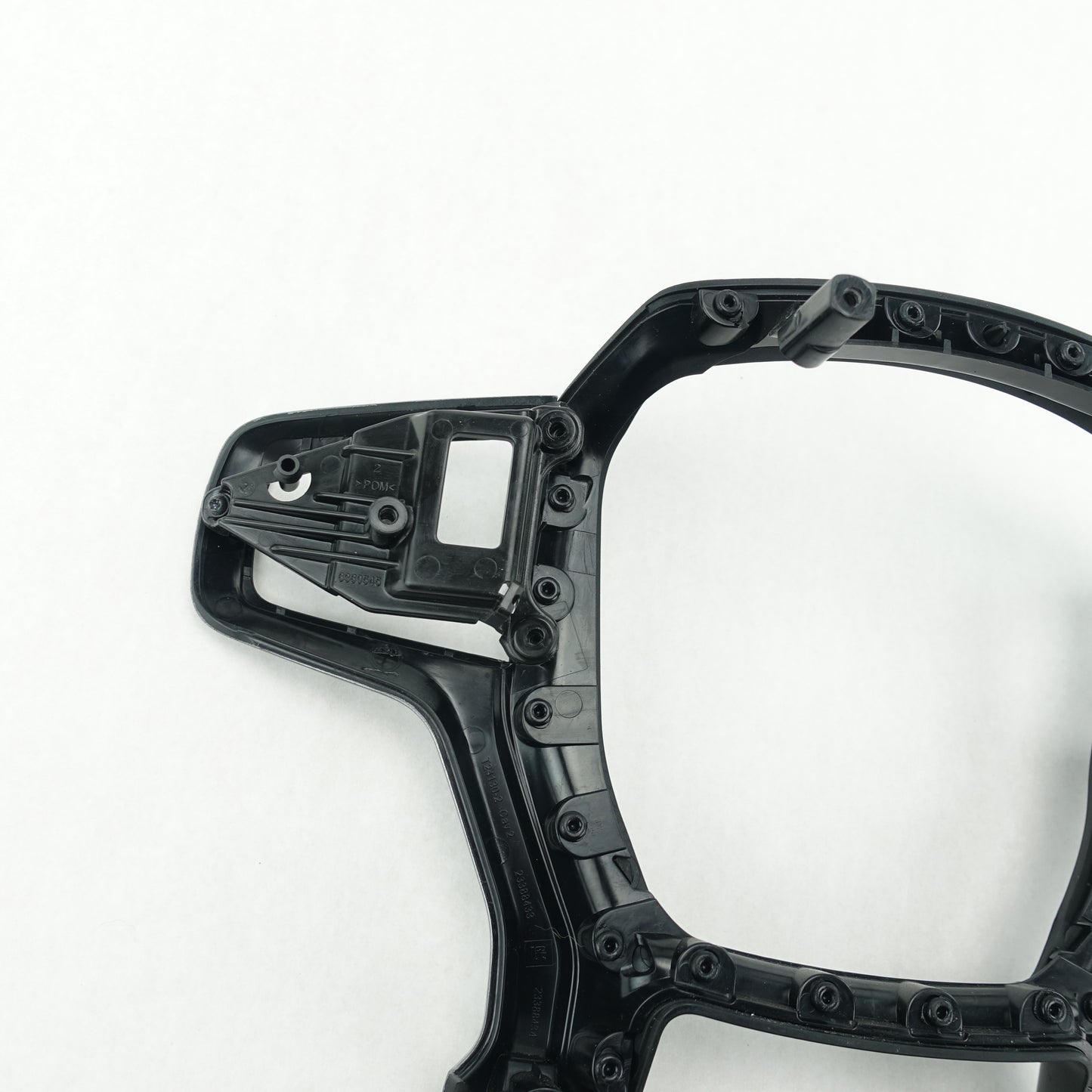 2019 2020 2021 2022 2023 2024 Silverado Sierra Steering Wheel Trim Bezel
