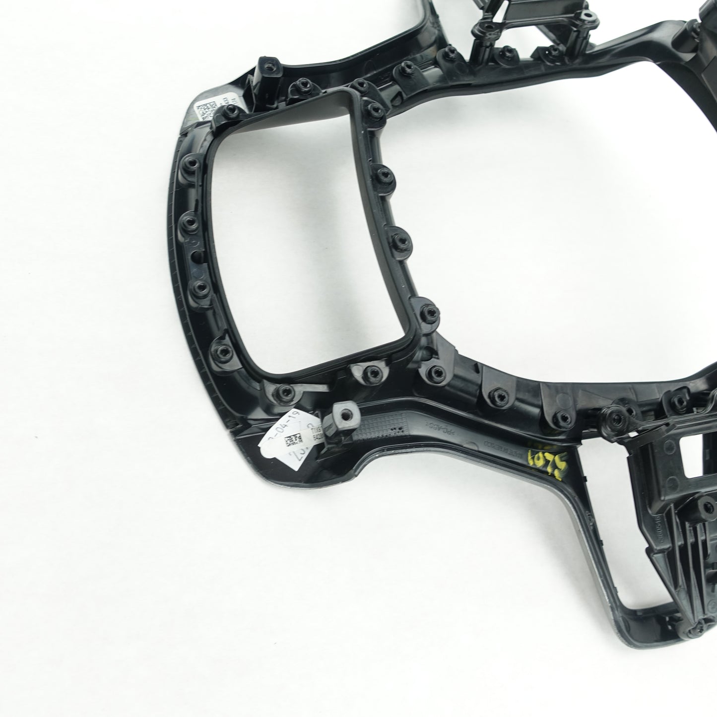 2019 2020 2021 2022 2023 2024 Silverado Sierra Steering Wheel Trim Bezel