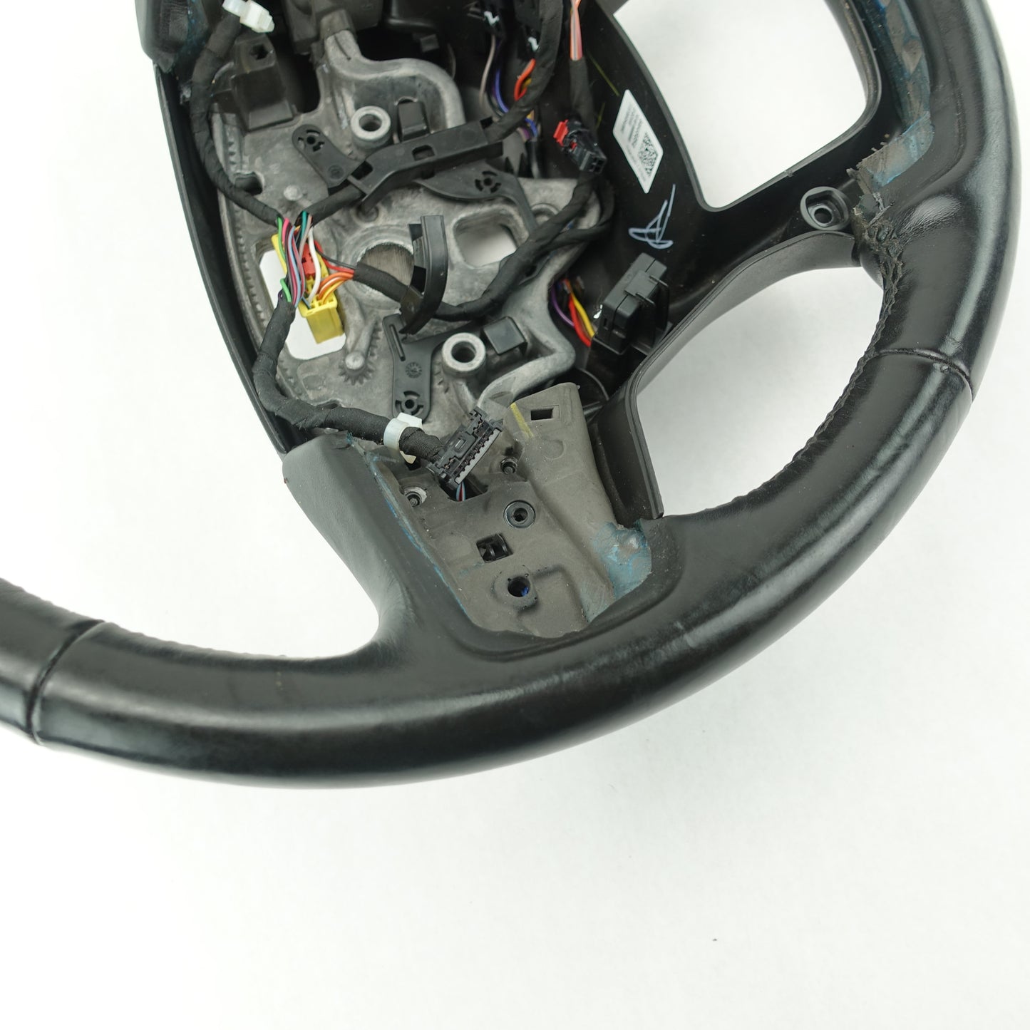 Damage 2020 2021 2022 2023 Silverado Sierra Steering Wheel Leather Heated Black