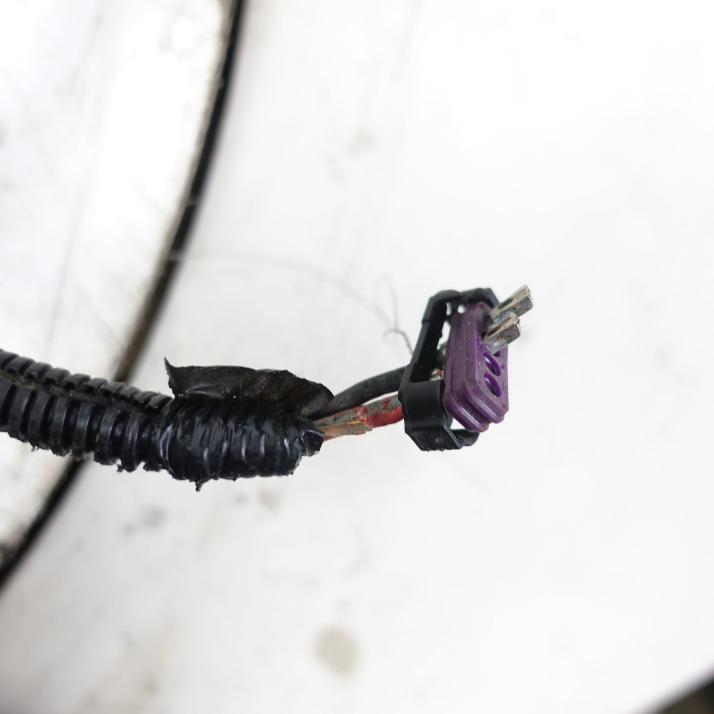 Damage 2019 Silverado Sierra 5.3L Engine Wire Harness Loom