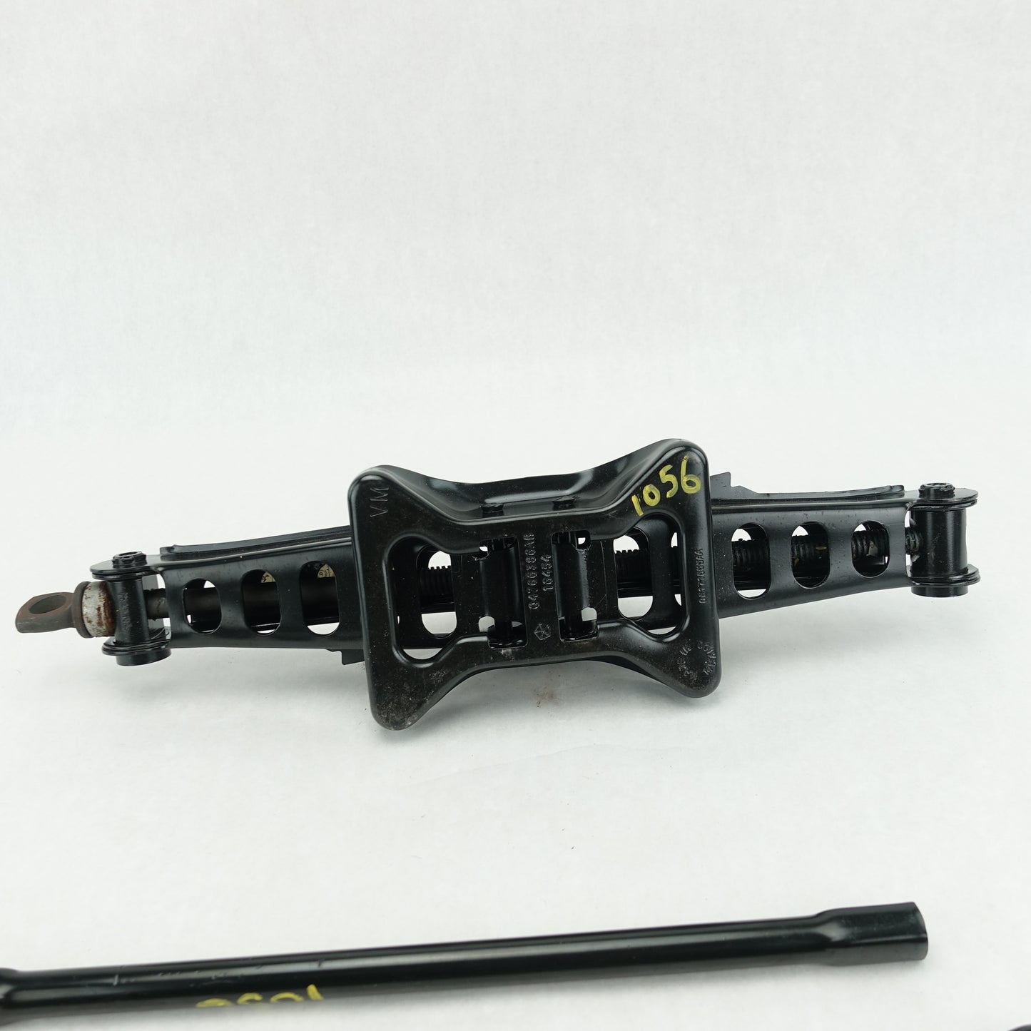 2009 2010 2011 2012 Dodge Journey Spare Emergency Jack Tool Kit Lug Nut Wrench