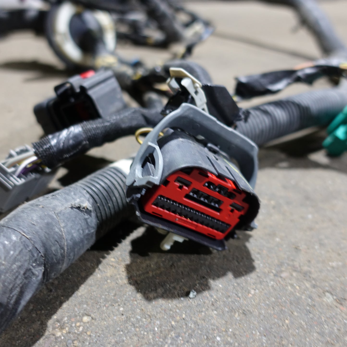 2008 Ford F250 F350 6.4L Engine Fuse Box Bay Wire Harness Loom