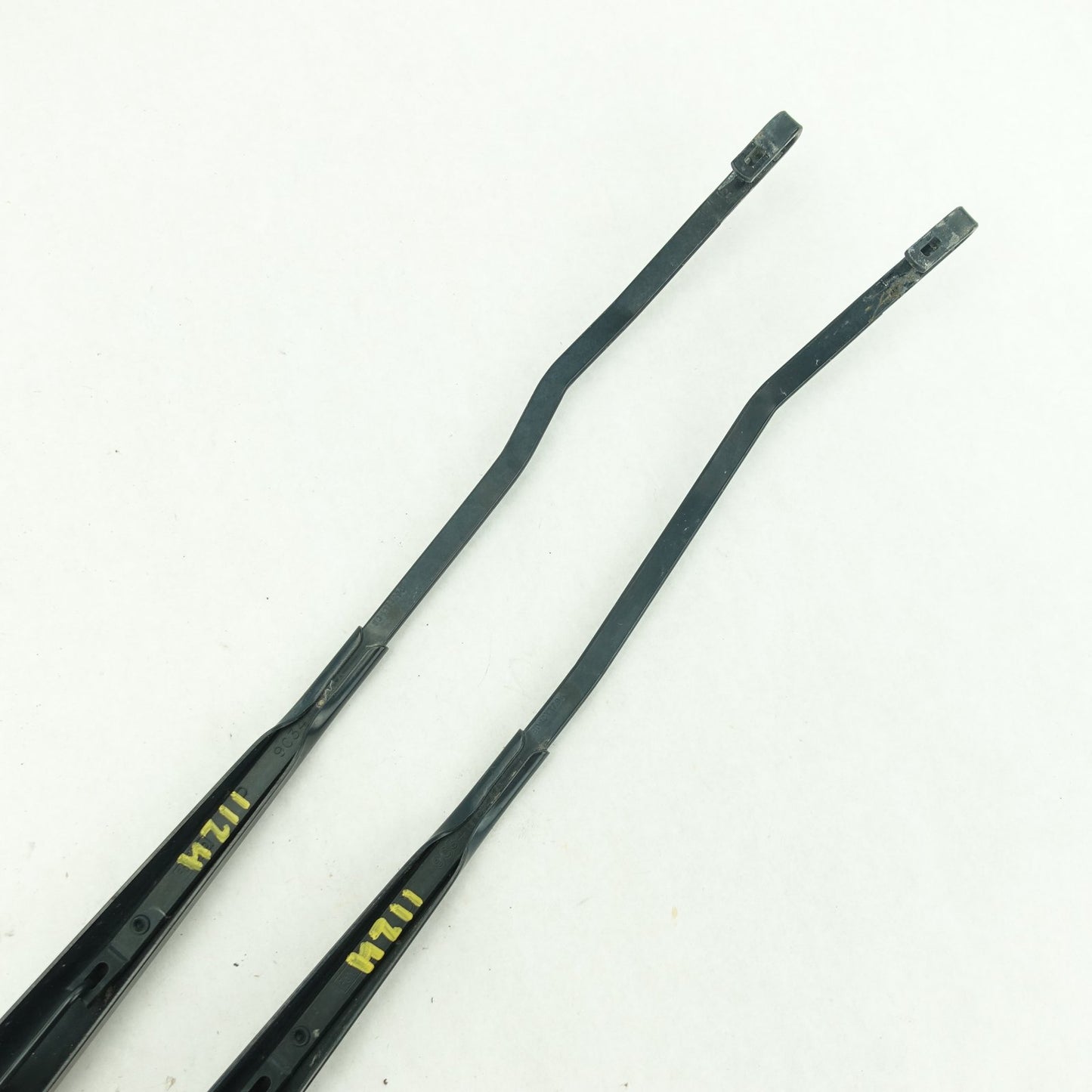 2011 2012 2013 2014 2015 Ford F250 F350 Windshield Wiper Arm Arms Left Right Set