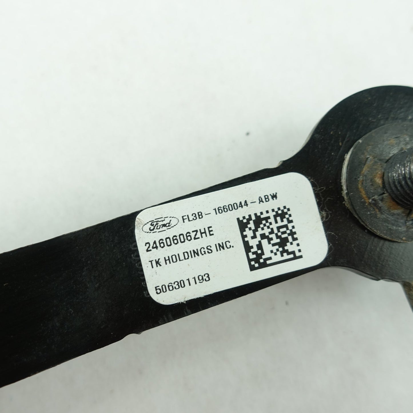 2015 2016 2017 Ford F150 Rear Center Seat Belt Buckle Receptacle OEM