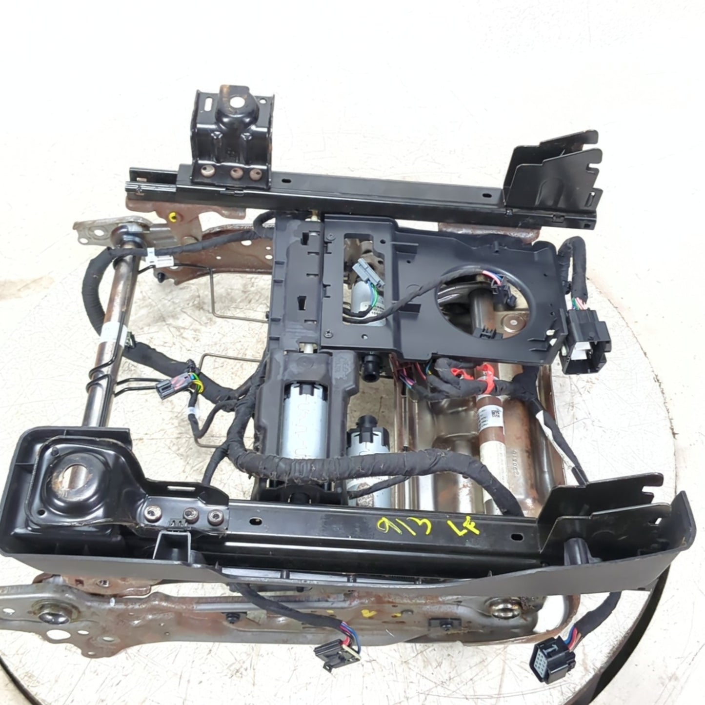 2010 2011 Acadia Enclave Left Driver Power Seat Track Frame Base 8-way Memory