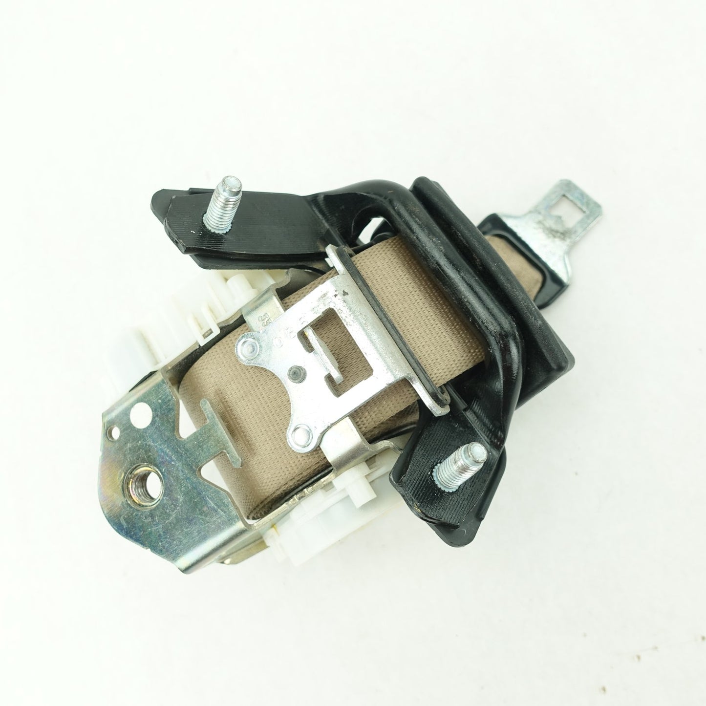 2008 2009 2010 2011 2012 2013 2014 2015 Ford F250 F350 Rear Center Seat Belt Tan