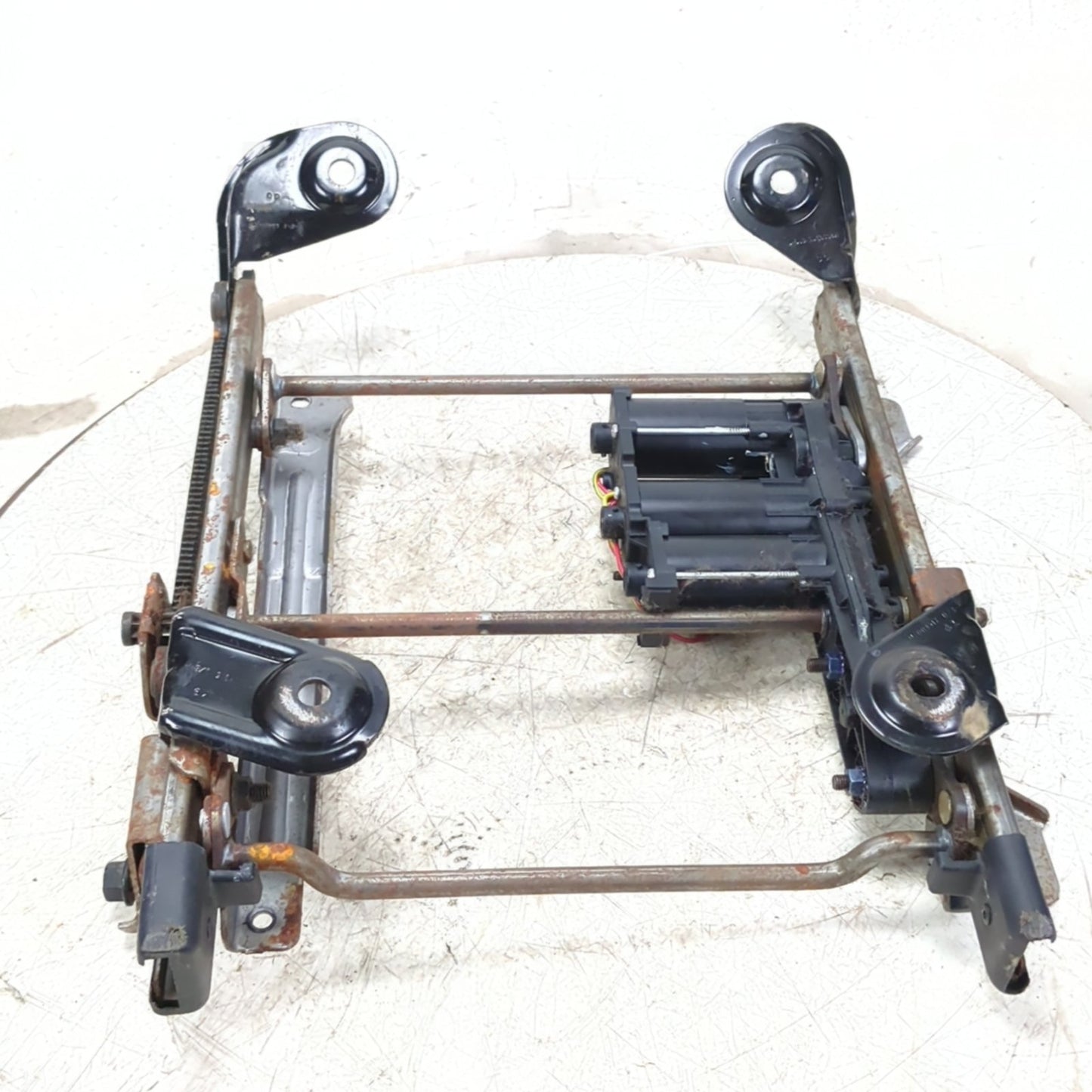 2008 2009 2010 Ford F250 F350 Driver Left Power Seat Track Base 8-way