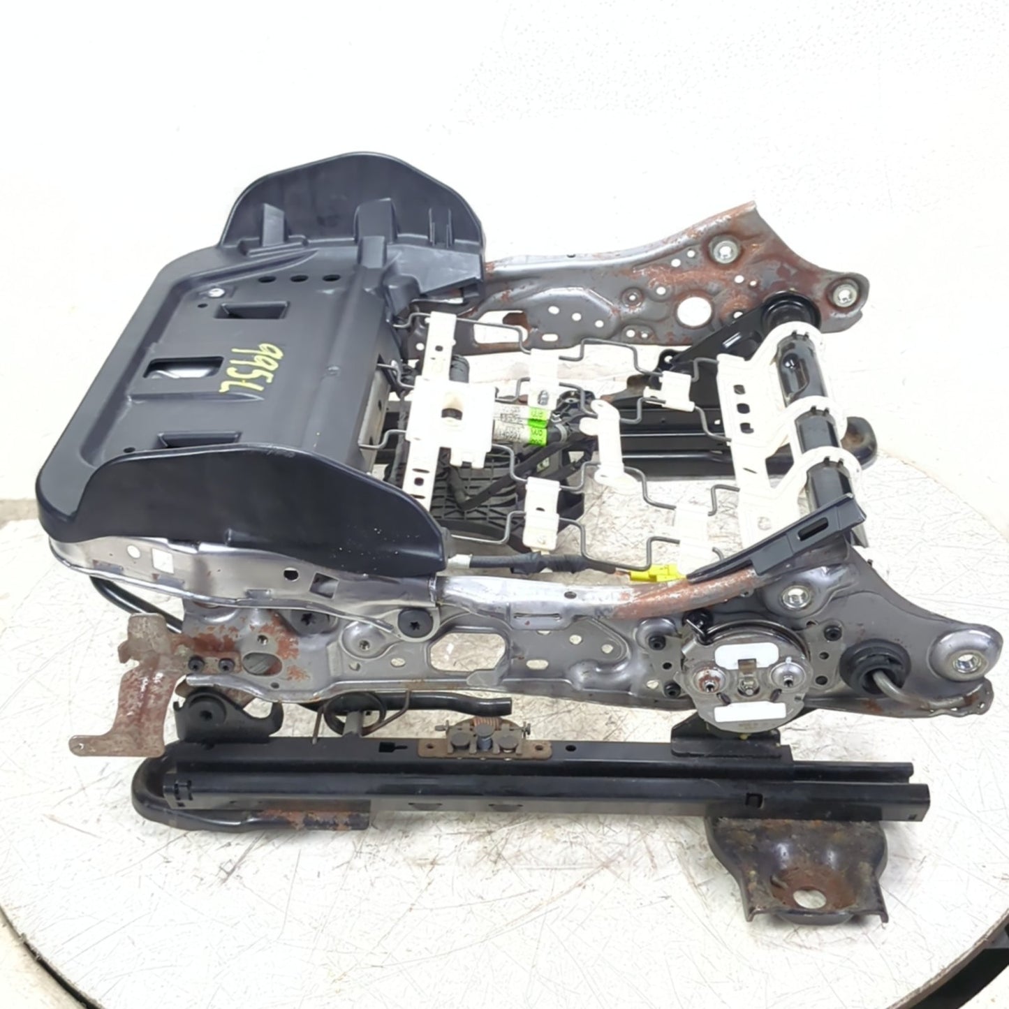 2015 2016 2017 2018 Ford Focus ST Driver Left Front Seat Track Frame Manual