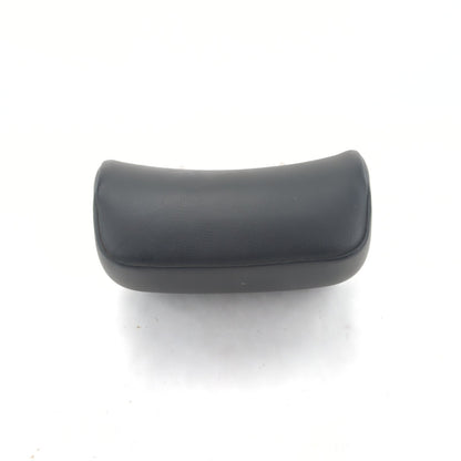 2006 2007 2008 2009 2010 Volkswagen Beetle Headrest Head Rest Seat Black Front