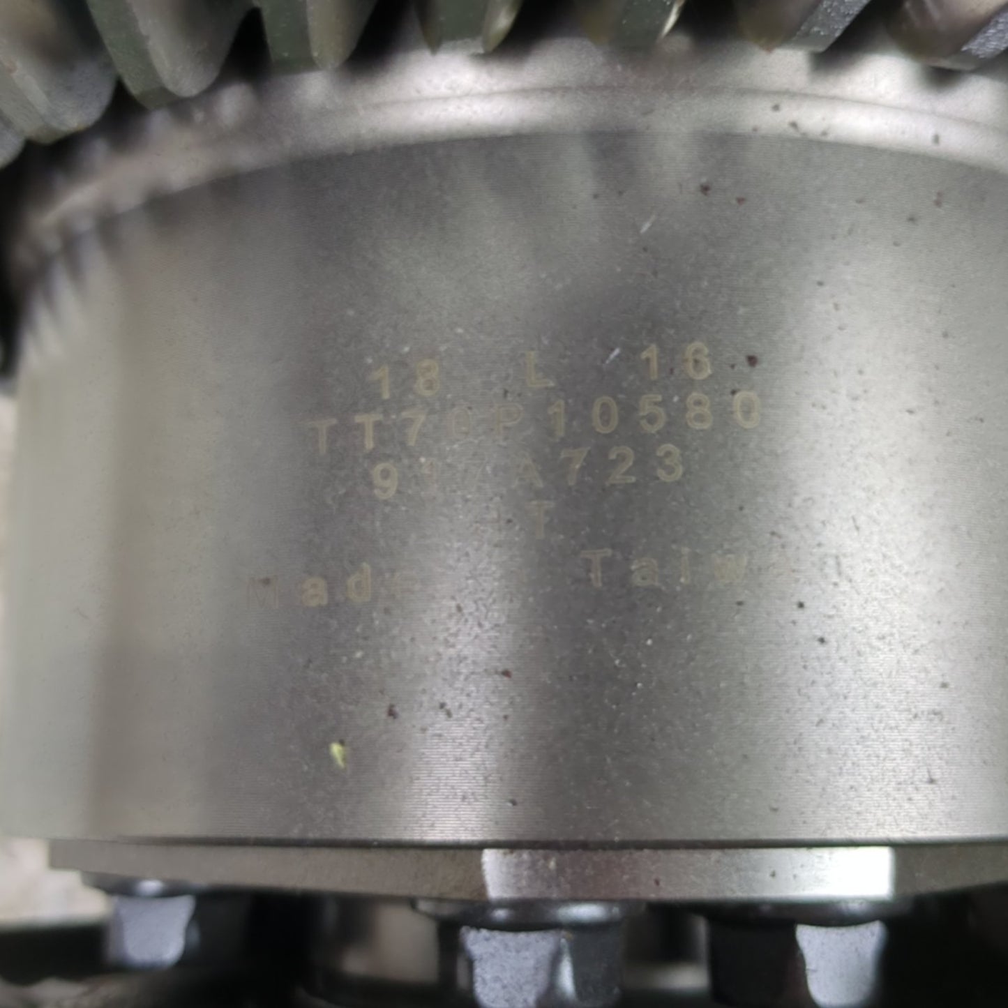 2014 2015 2016 2017 2018 Ram 5500 4500 Differential Carrier Assembly 4.44 Ratio