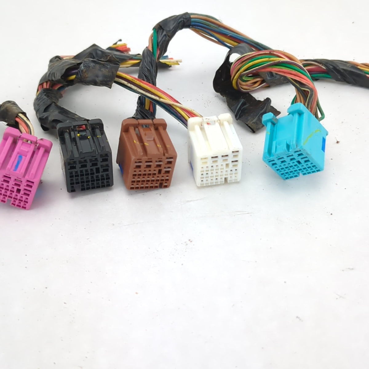 2007 2008 2009 2010 Sierra Silverado Body Control Module BCM Pigtail Wire Plug