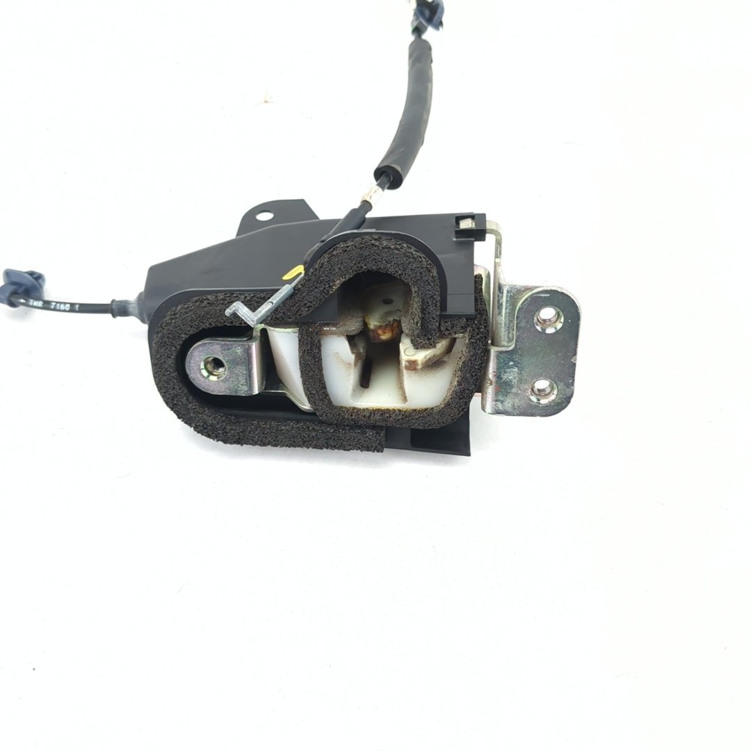 2018 2019 2020 Honda Odyssey Left Driver Sliding Door Latch Actuator Front