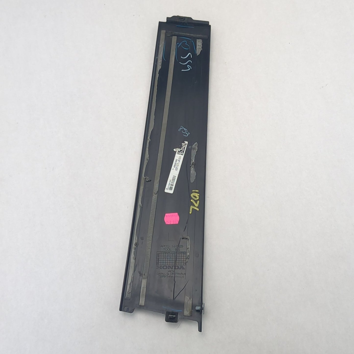 2022 2023 2024 2025 Honda Odyssey Right Rear Door Front Edge Molding Trim Pillar