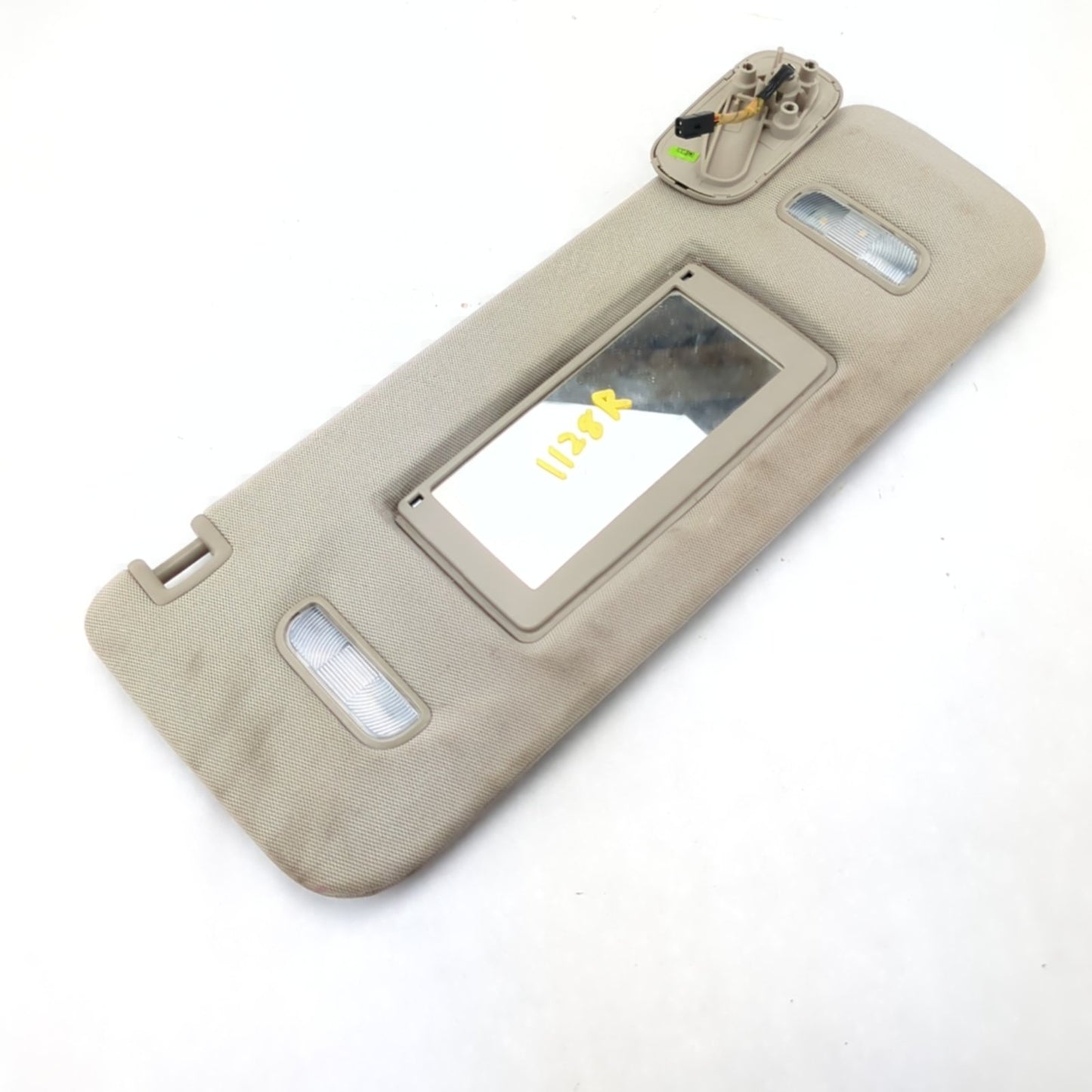 Damage 2014 2015 Silverado Sierra Right Passenger Sun Visor Sunvisor Illuminated