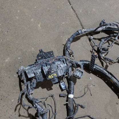 Damage 2013 2014 Ford F250 F350 6.7L Engine Fuse Box Bay Wire Harness Loom