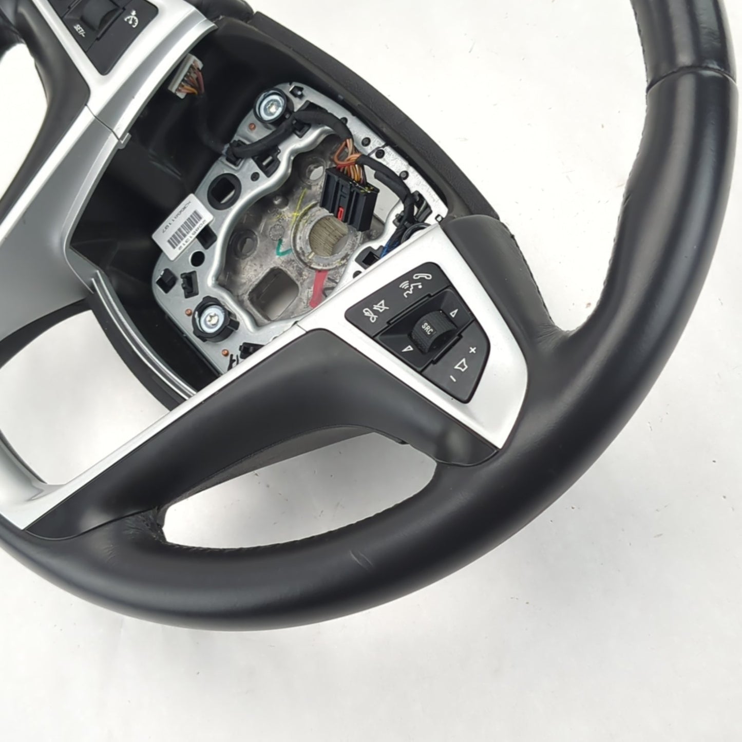 2010 2011 Chevrolet Equinox Steering Wheel Black Leather Multi Function Controls