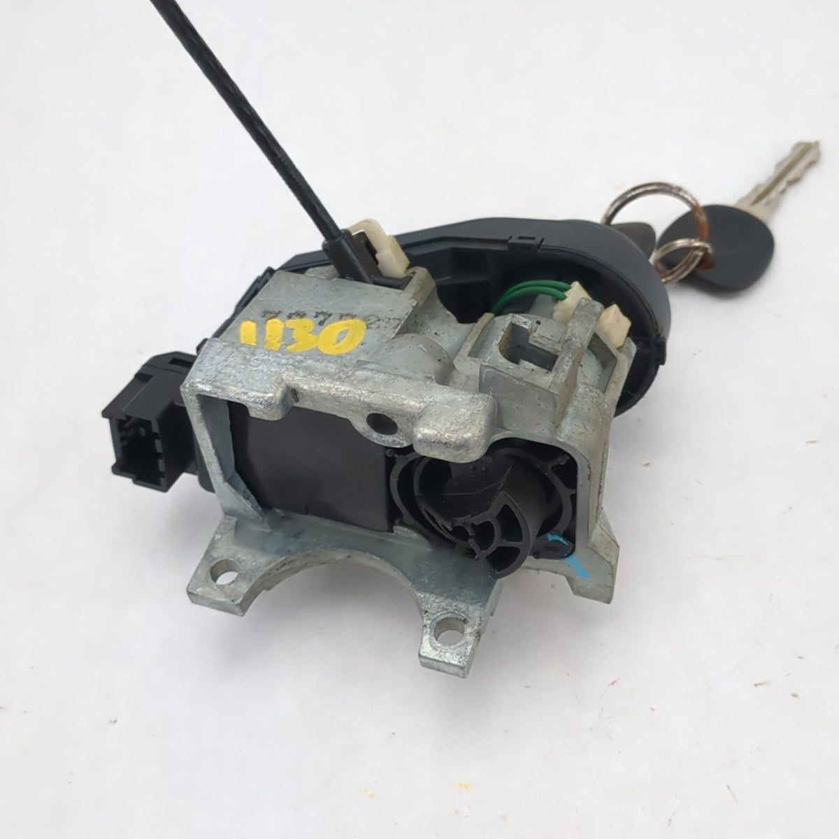 2008 2009 2010 2011 2012 2013 2014 Silverado Sierra Ignition Switch With 2 Keys
