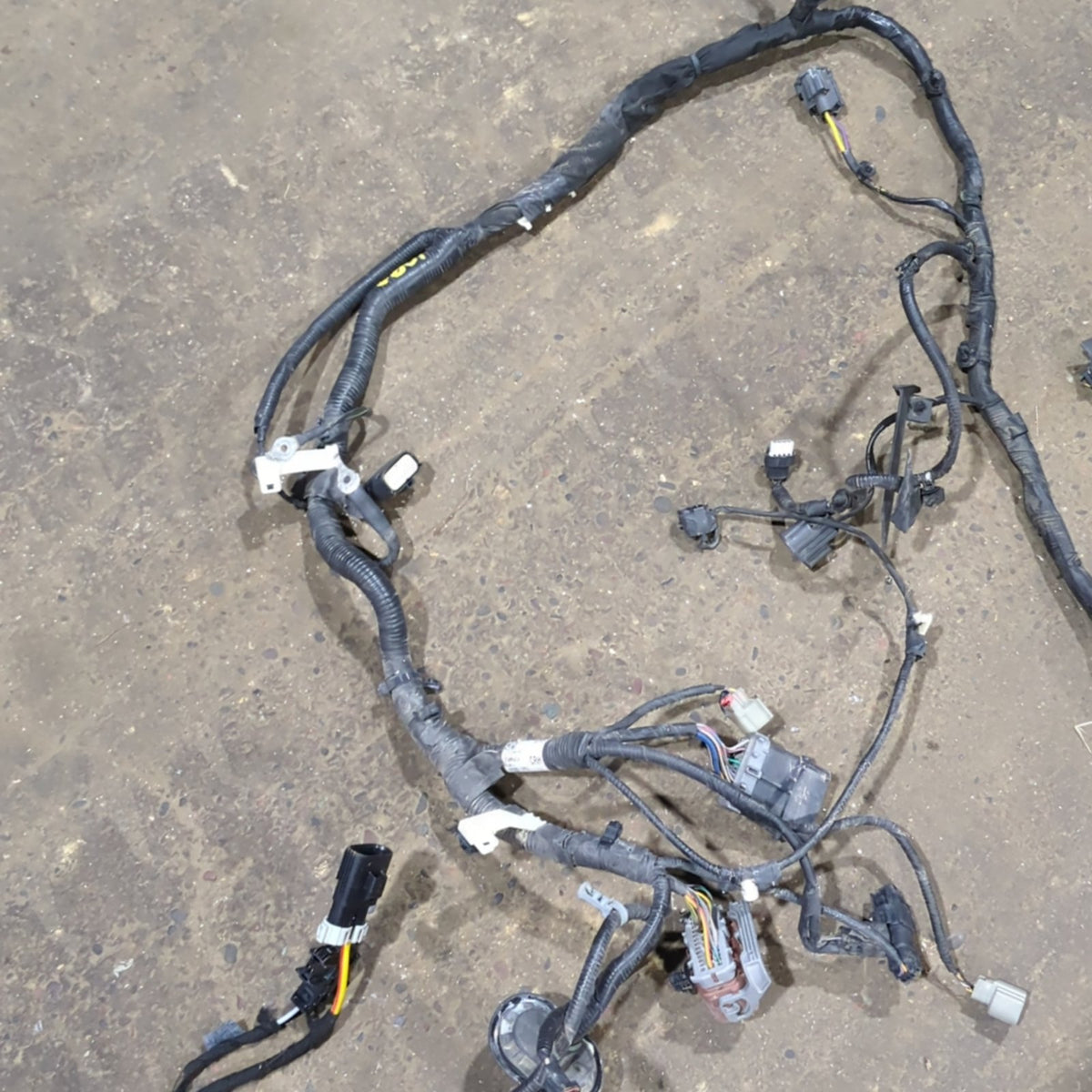 Damage 2015 Ford F150 3.5L Turbo Engine Fuse Box Bay Wire Harness Loom