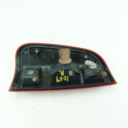 2014 2015 2016 Ford F250 F350 Right Passenger Taillight Tail Light Lamp Assembly